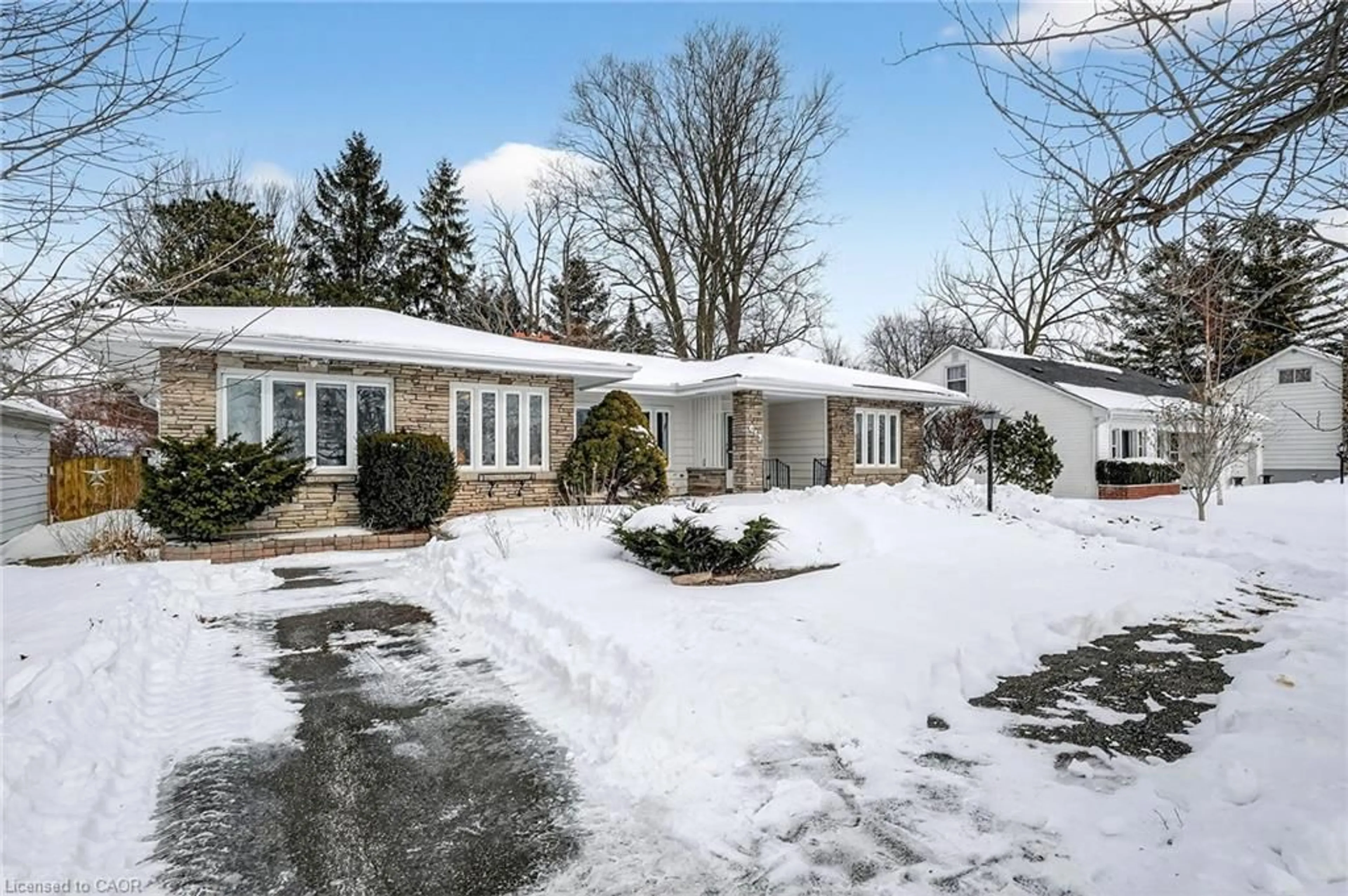 Unknown for 617 Lock St, Dunnville Ontario N1A 1V9