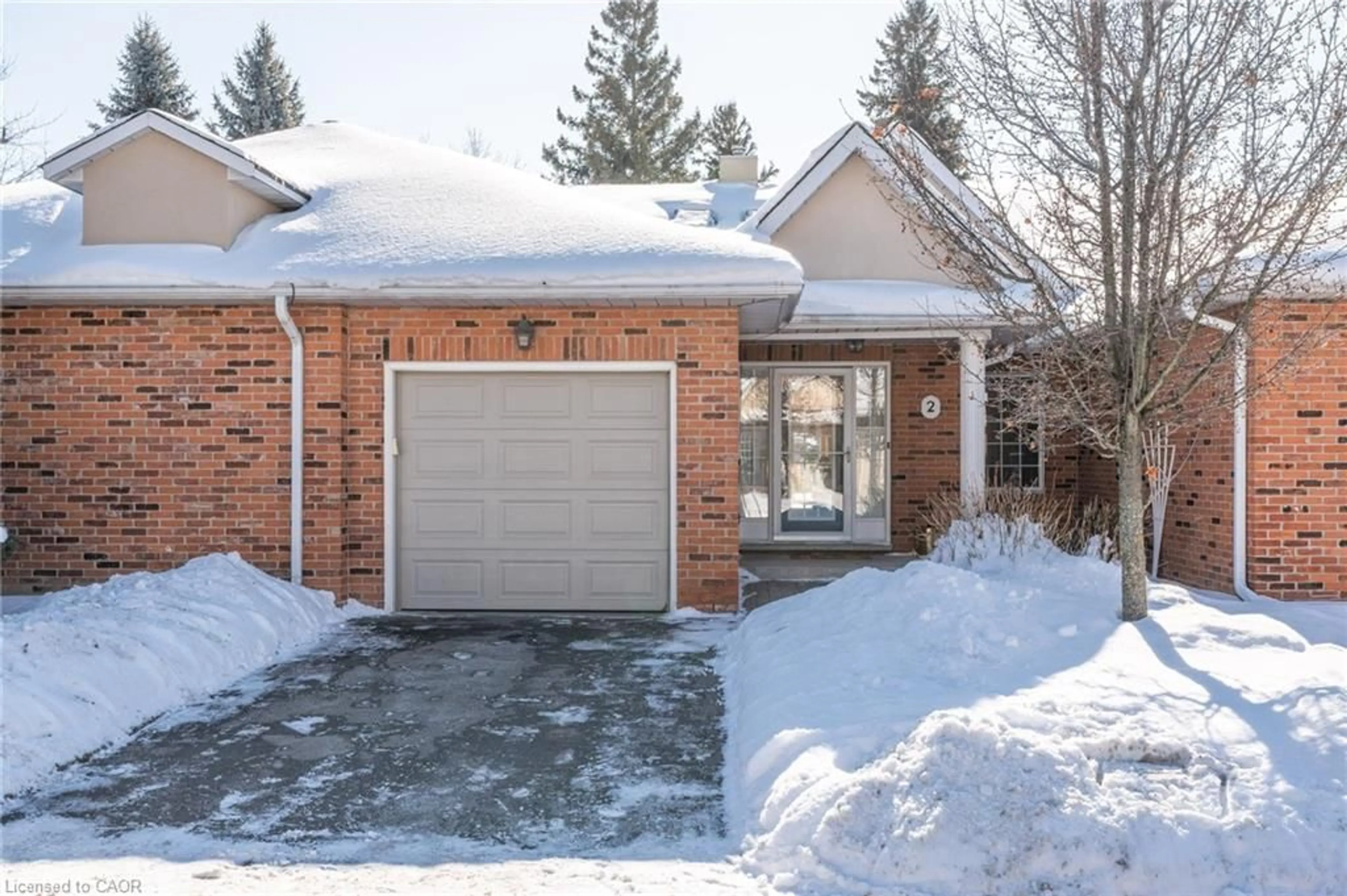 Unknown for 210 Fiddler's Green Rd #2, Ancaster Ontario L9G 1W7