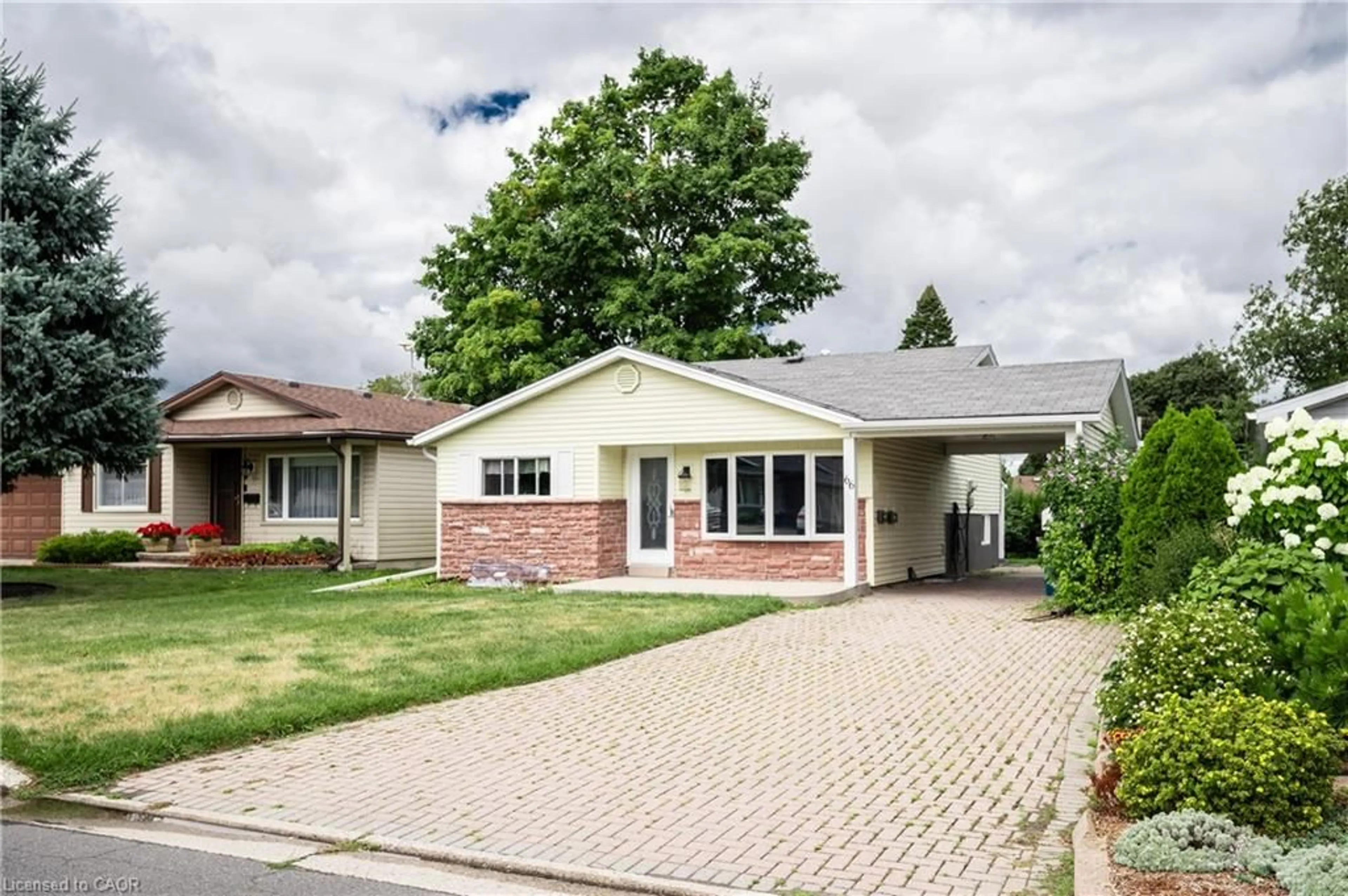 Home with vinyl exterior material, street for 66 Belwood Cres, Kitchener Ontario N2C 1Z3