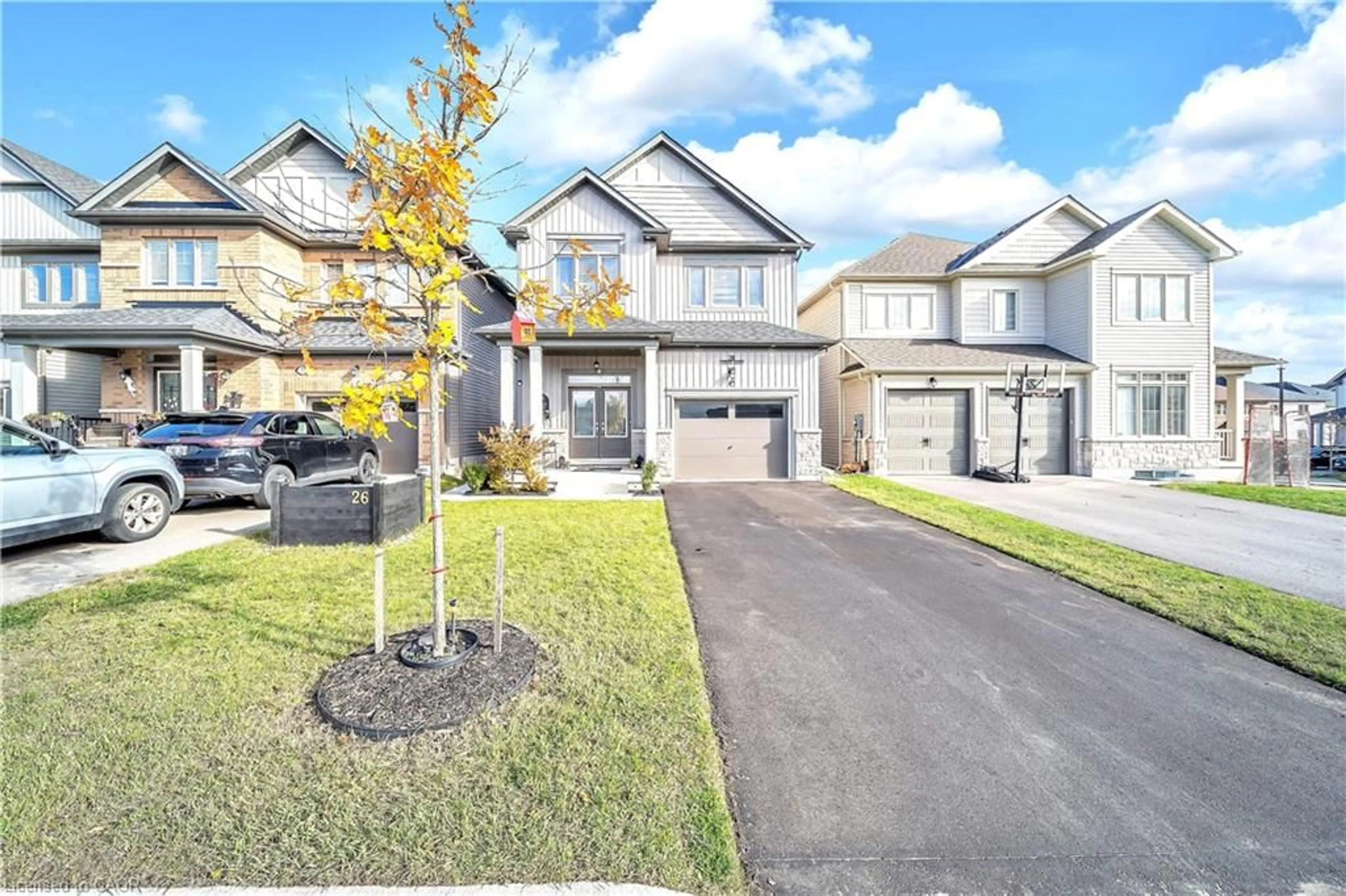 A pic from outside/outdoor area/front of a property/back of a property/a pic from drone, street for 26 Gibbs Way, Fergus Ontario N1M 0G7