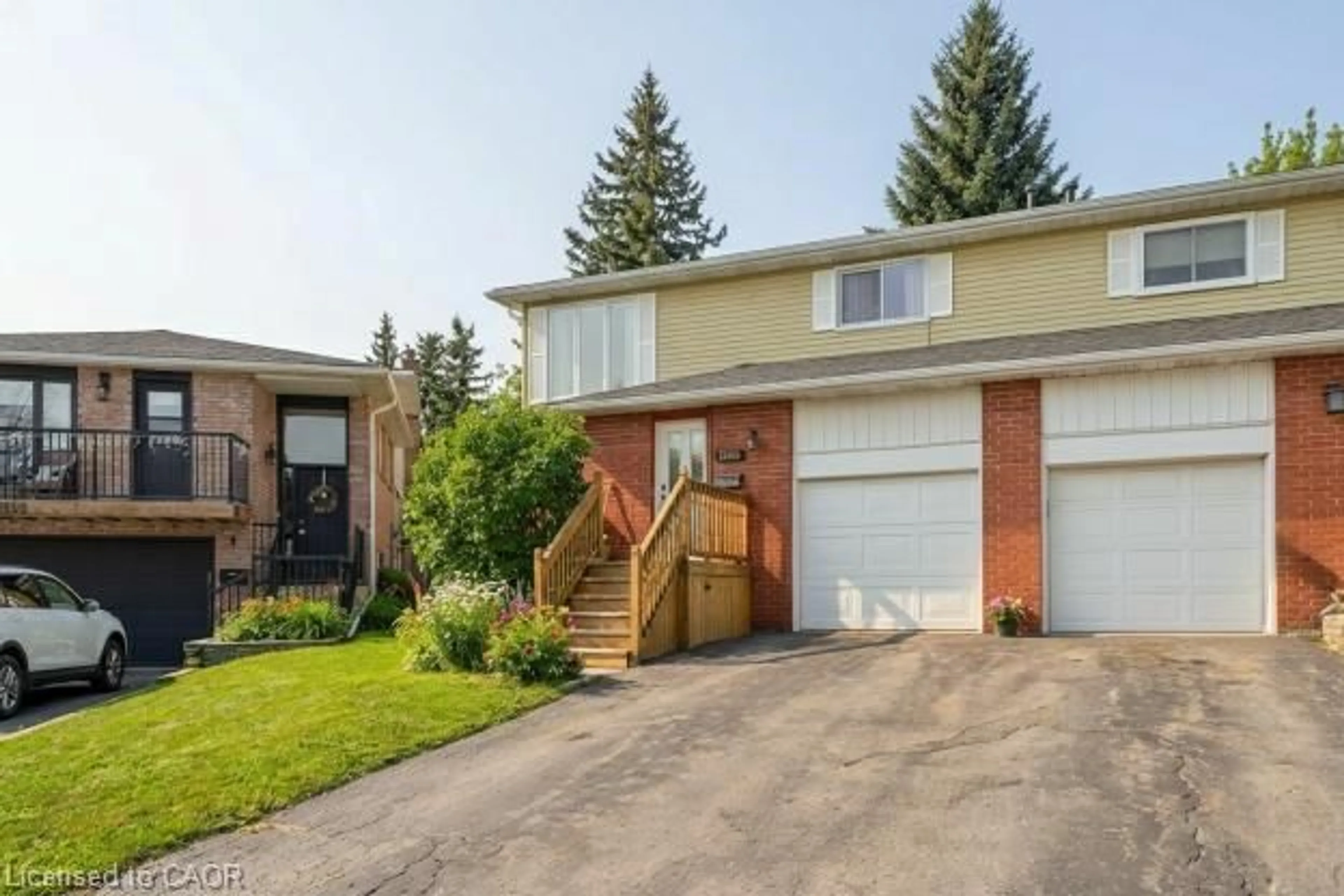 Unknown for 2394 Lyford Lane, Burlington Ontario L7P 3Y8