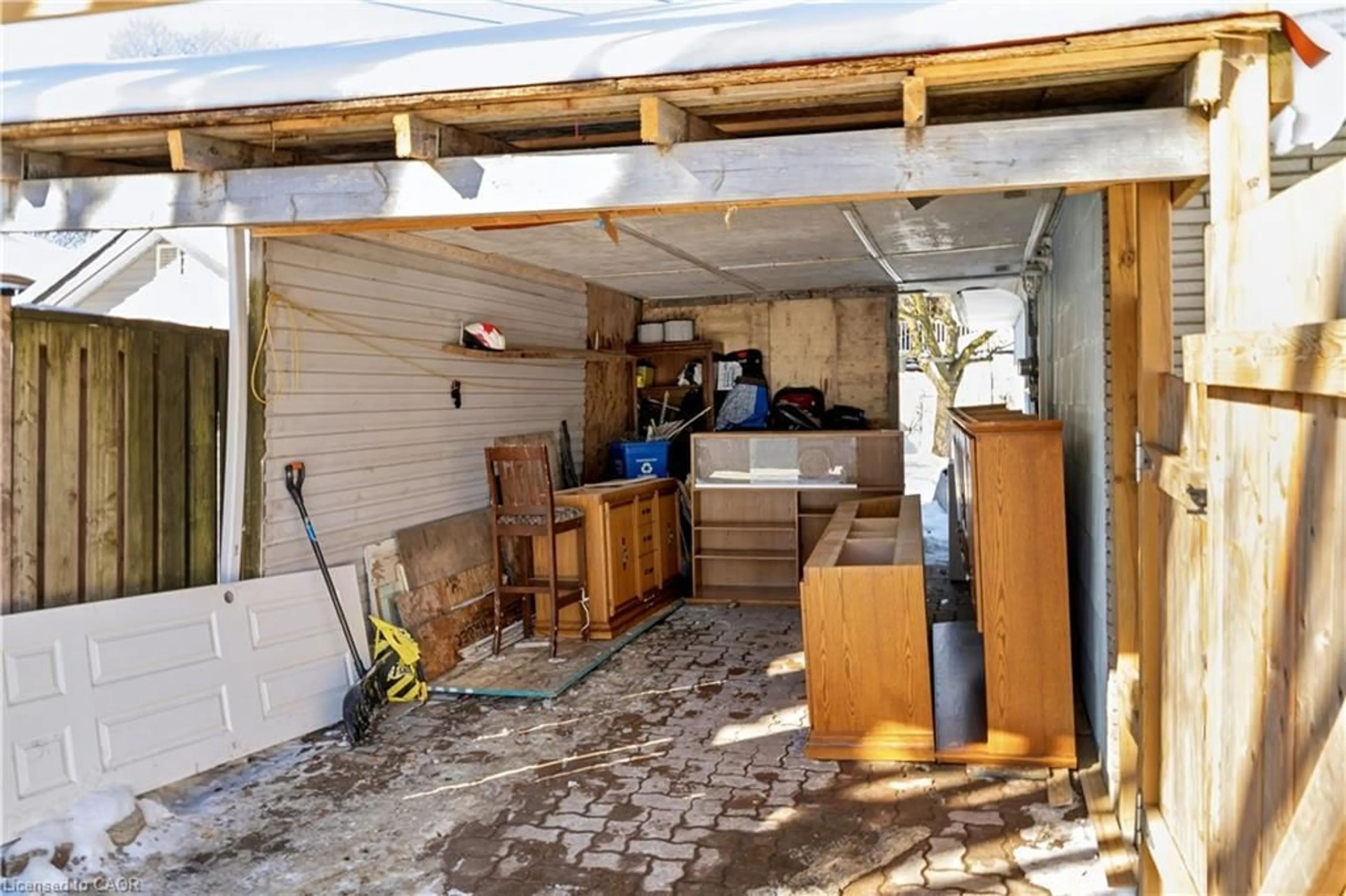 Indoor garage for 52 Ruby St, Kitchener Ontario N2M 3E3