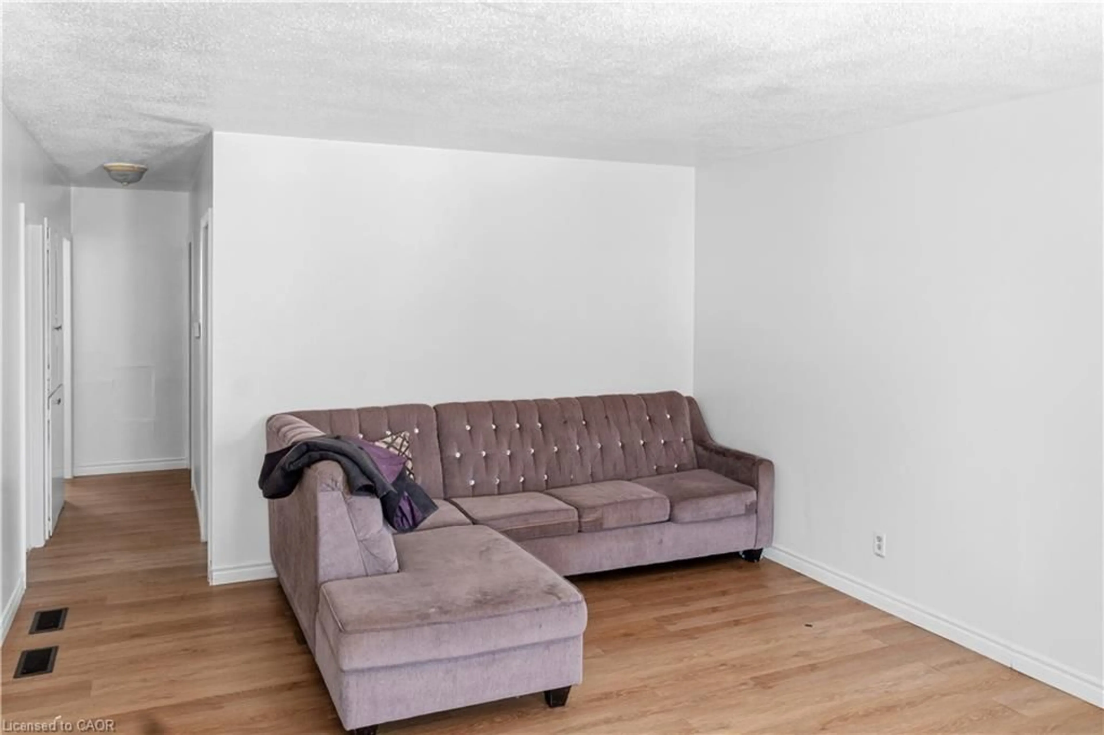 Living room with furniture, unknown for 52 Ruby St, Kitchener Ontario N2M 3E3