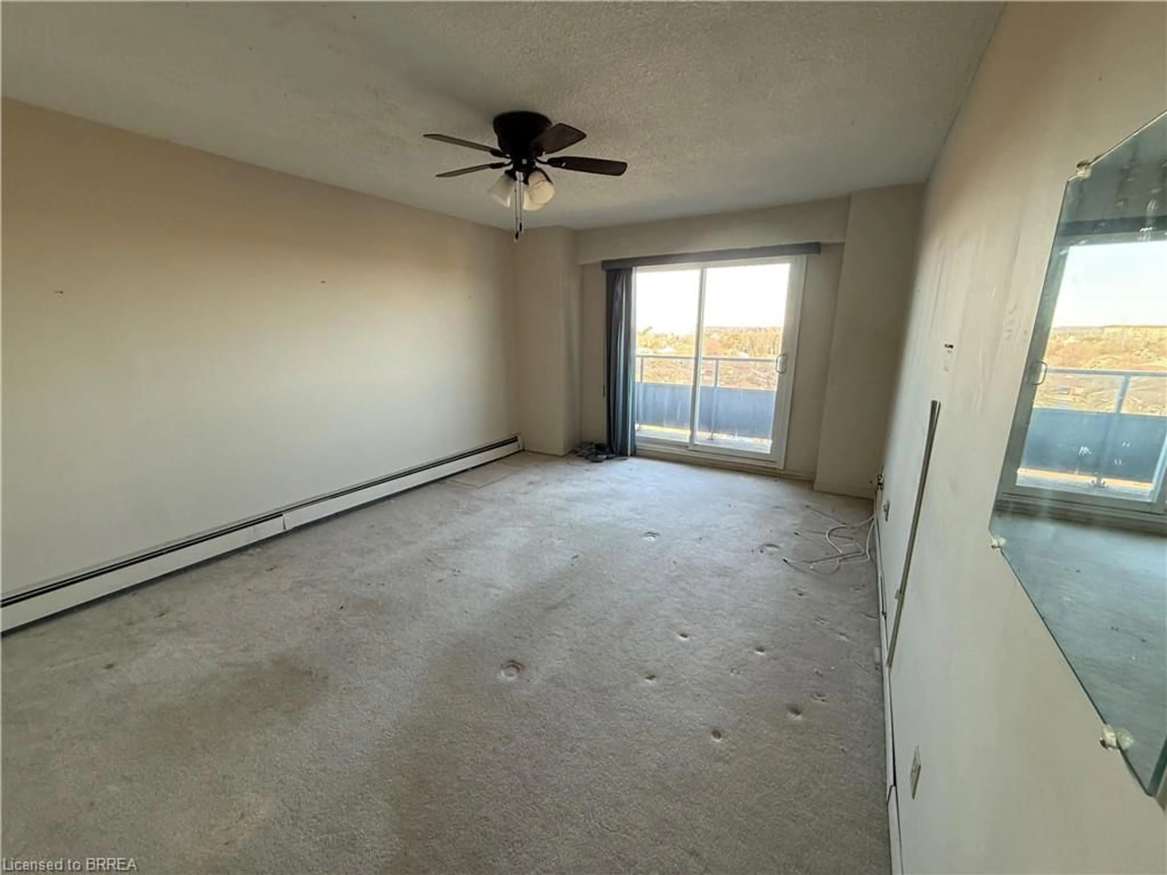 A pic of a room for 640 West St #1009, Brantford Ontario N3R 6M3