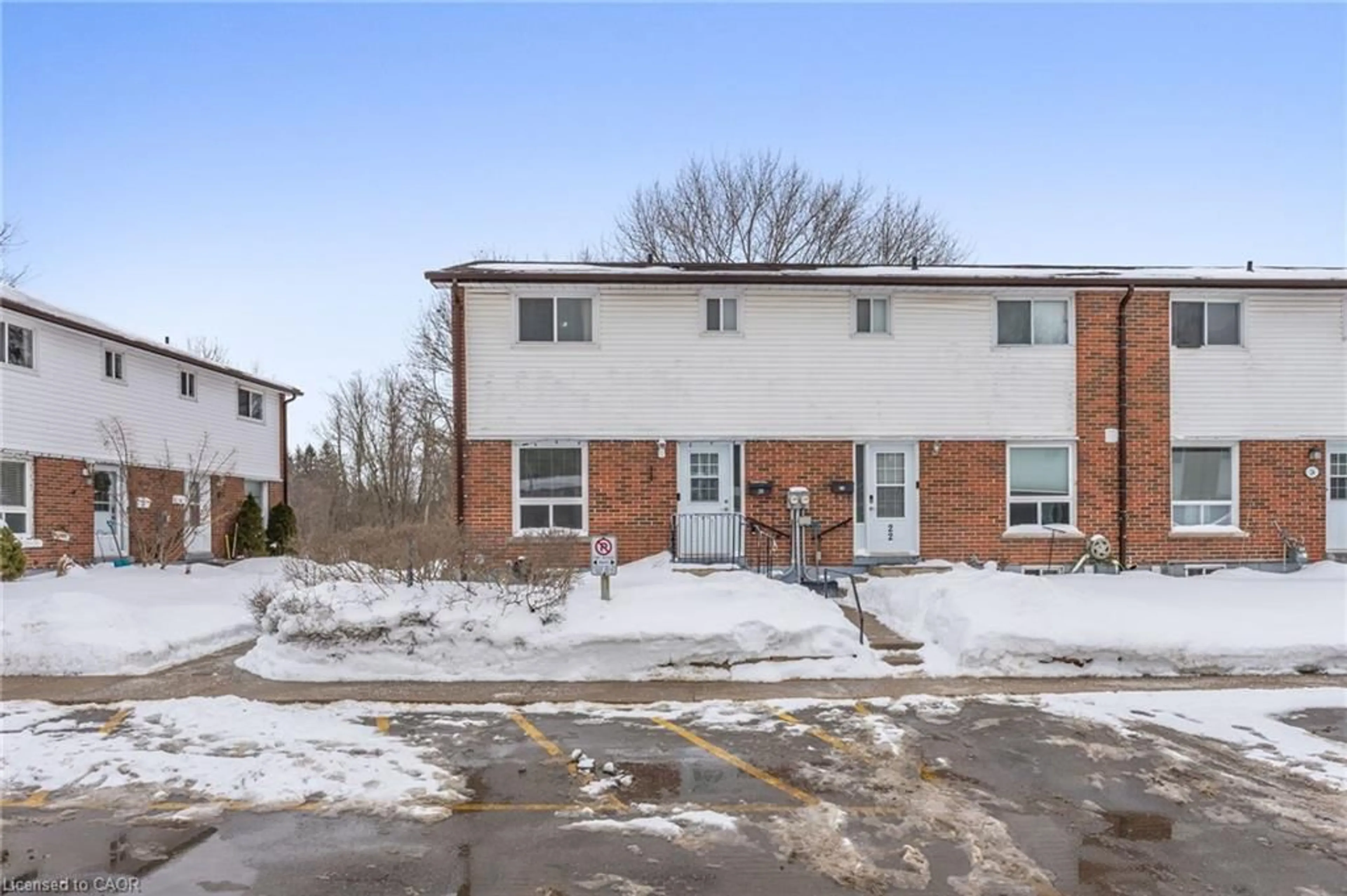 Unknown for 20 Kingham Rd, Acton Ontario L7J 1S4