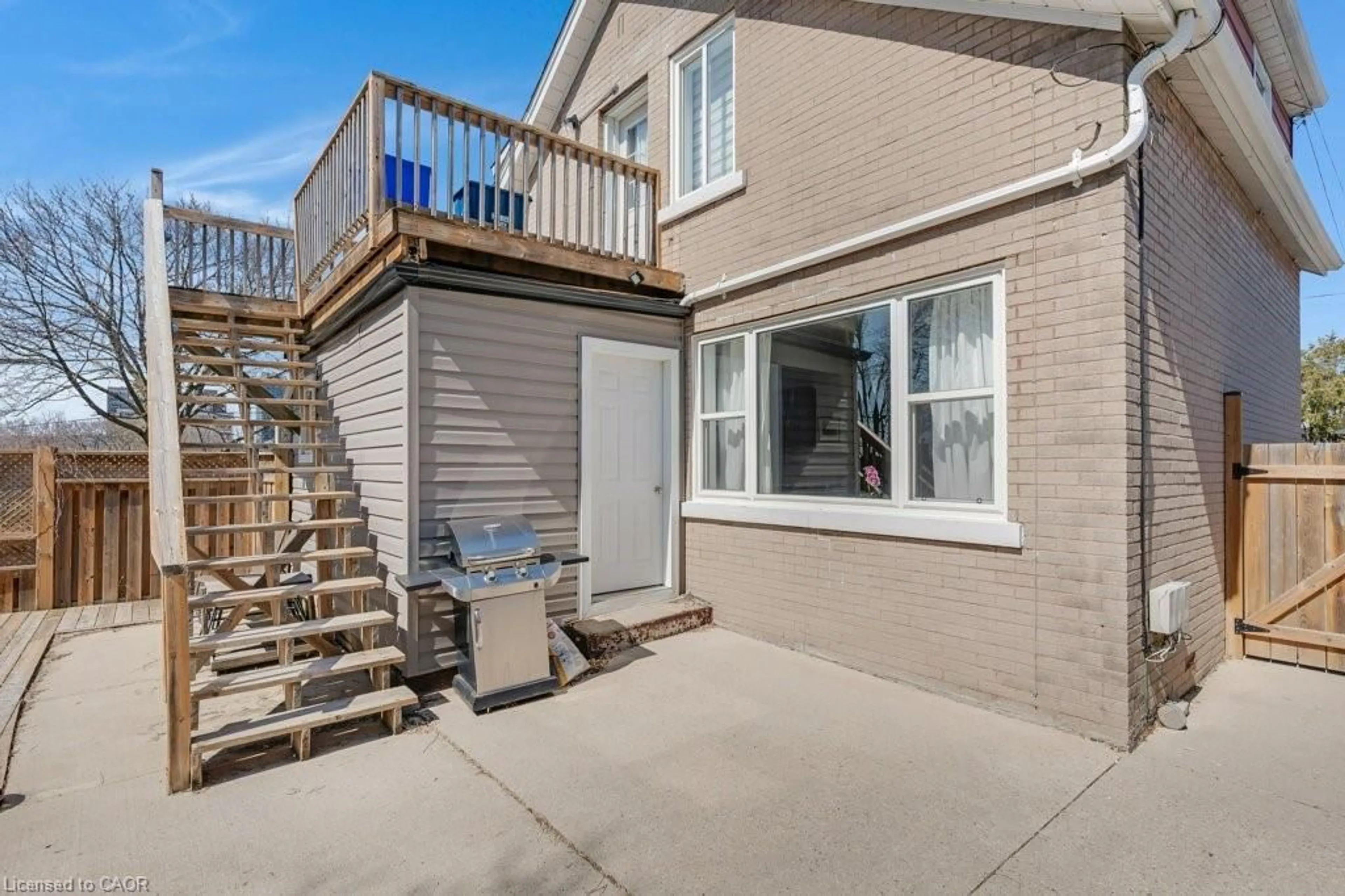 Patio, street for 97 St George St, Kitchener Ontario N2G 2T2