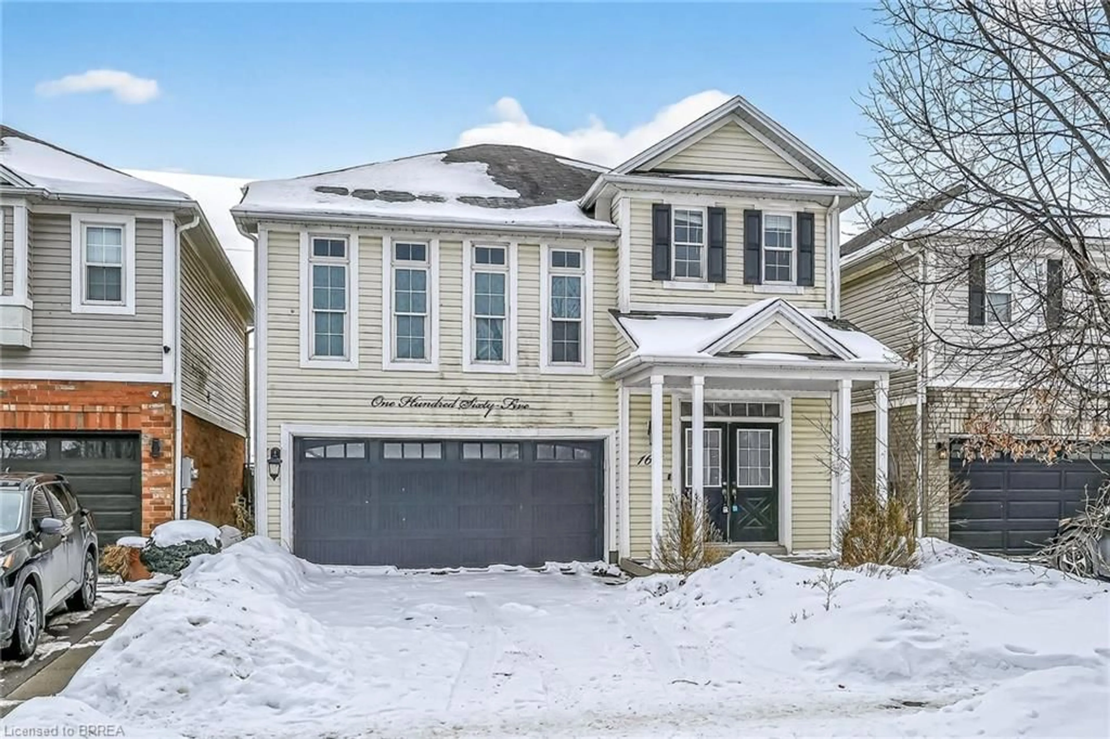 Home with vinyl exterior material, street for 165 Voyager Pass, Binbrook Ontario L0R 1C0