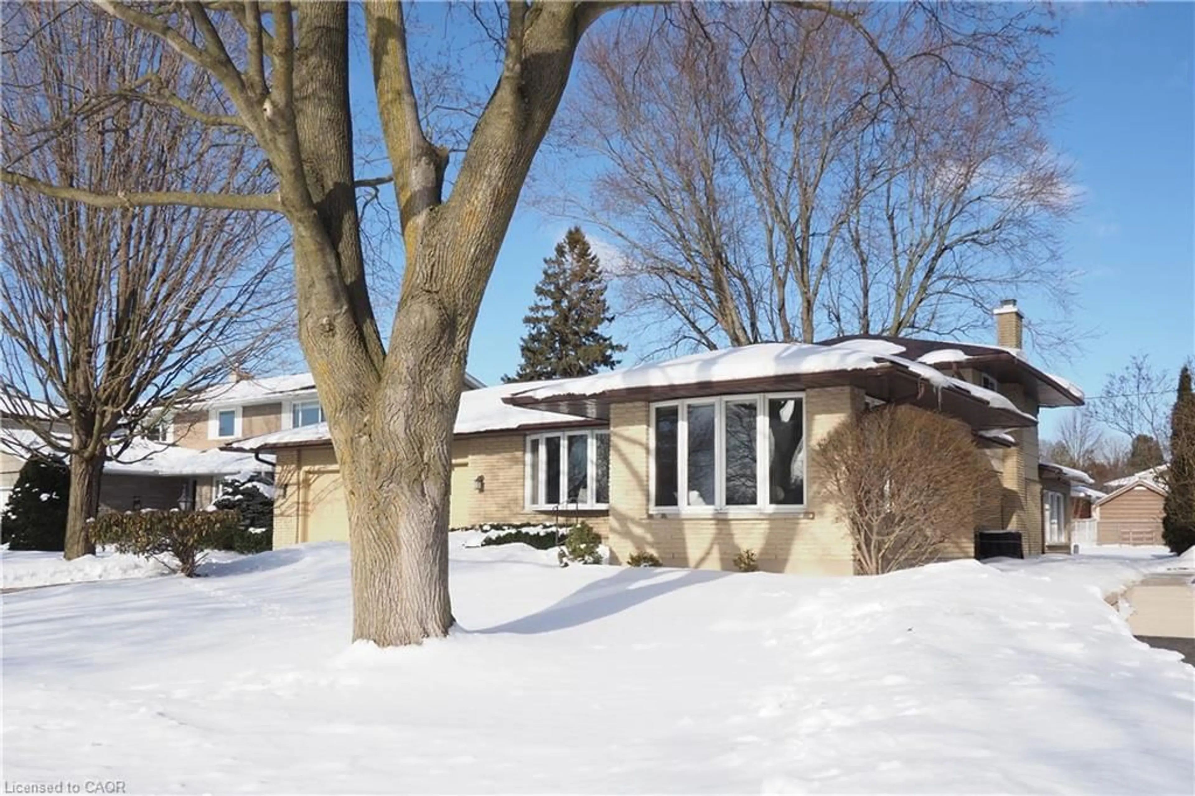 Unknown for 727 Riverside Dr, Cambridge Ontario N3H 2V1