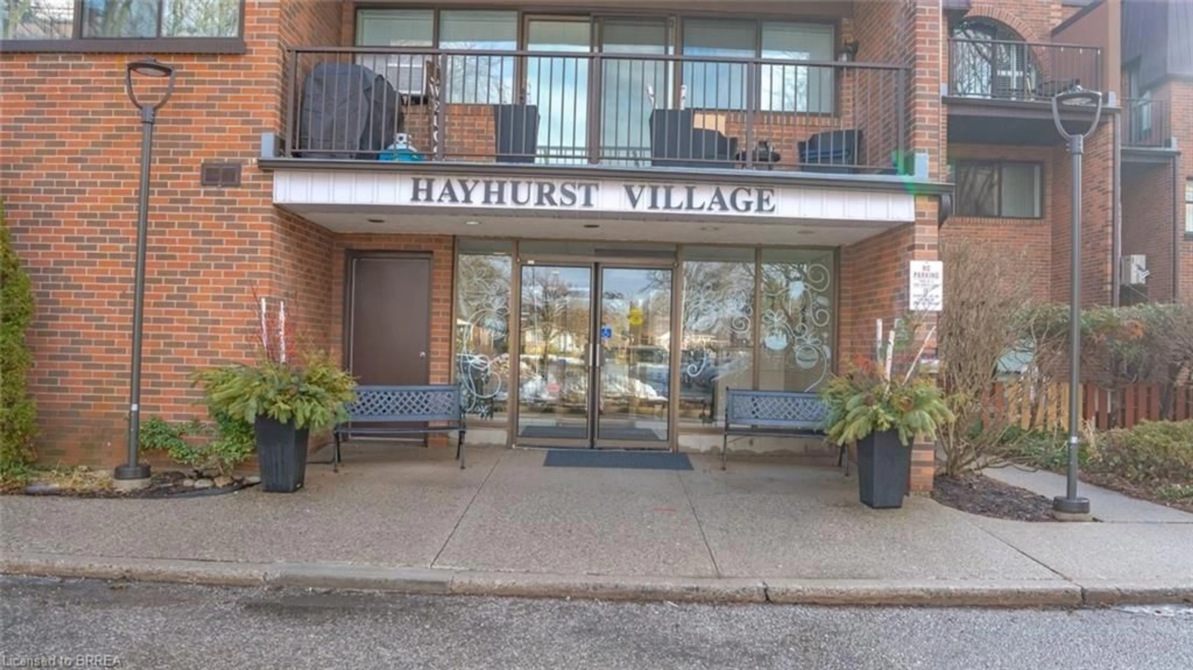 Unknown for 36 Hayhurst Rd #136, Brantford Ontario N3R 6Y9