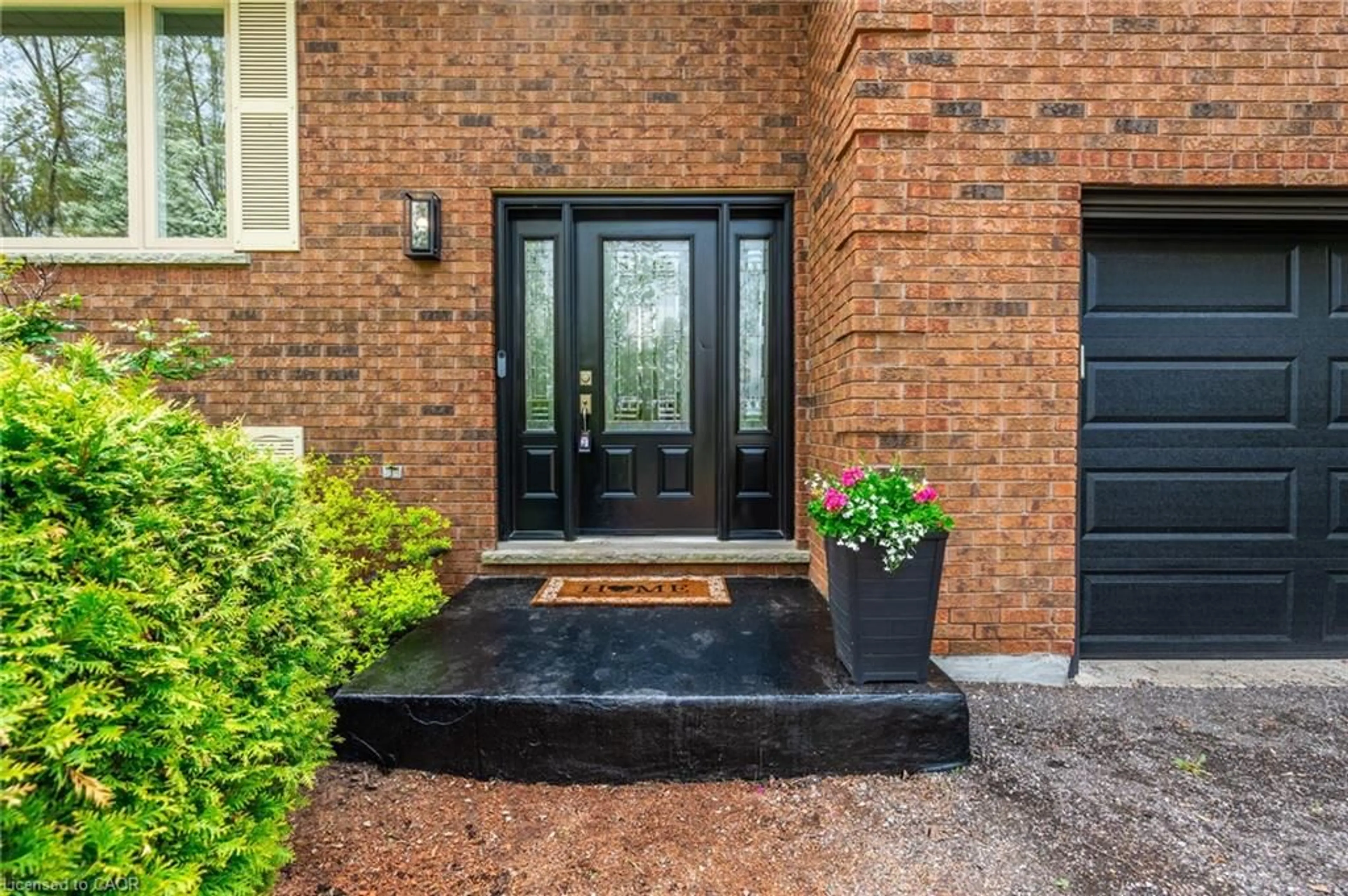 Indoor entryway for 152 7th Concession Rd, Millgrove Ontario L0R 1V0