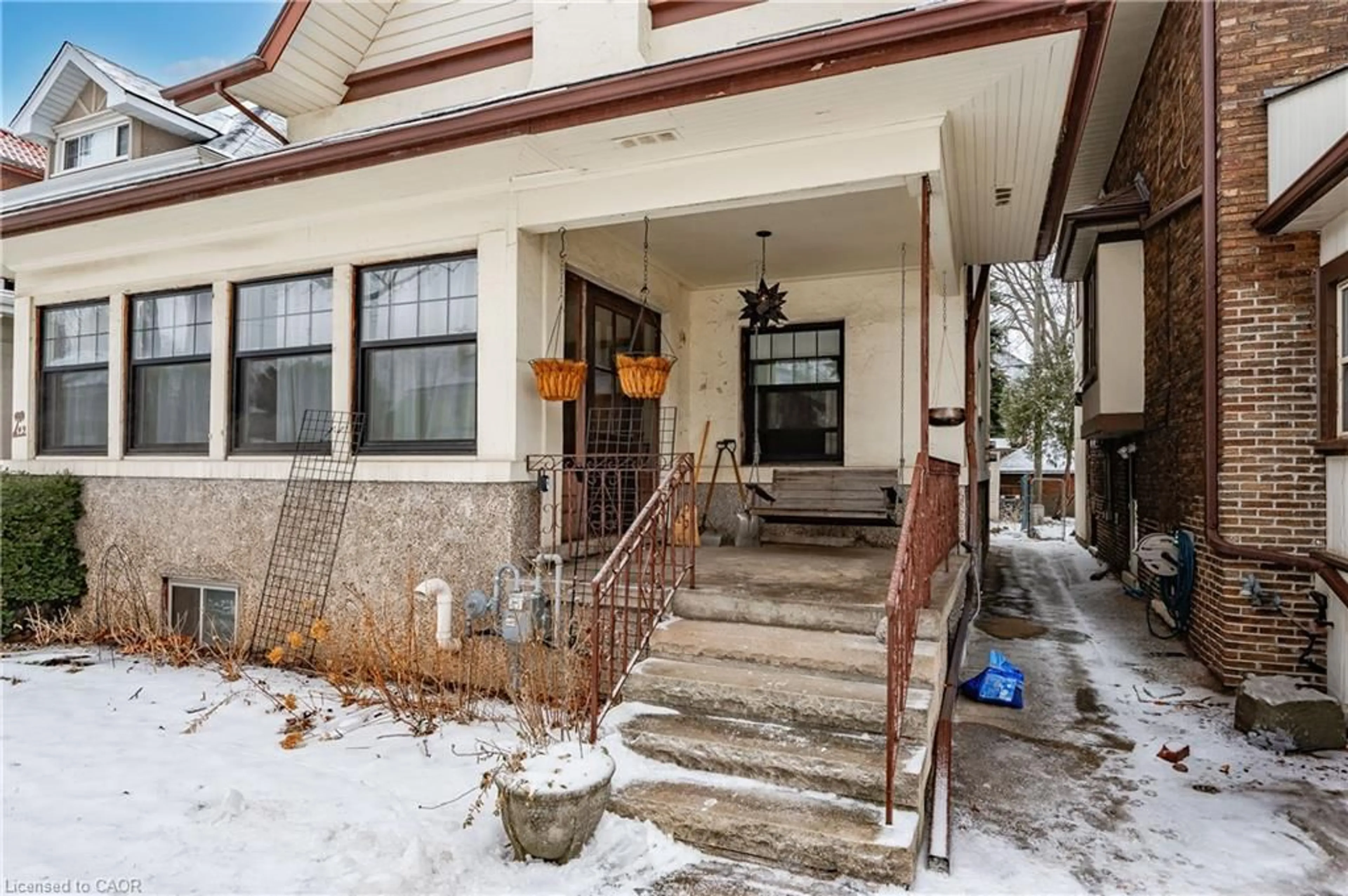 Unknown for 49 Proctor Blvd, Hamilton Ontario L8M 2M5