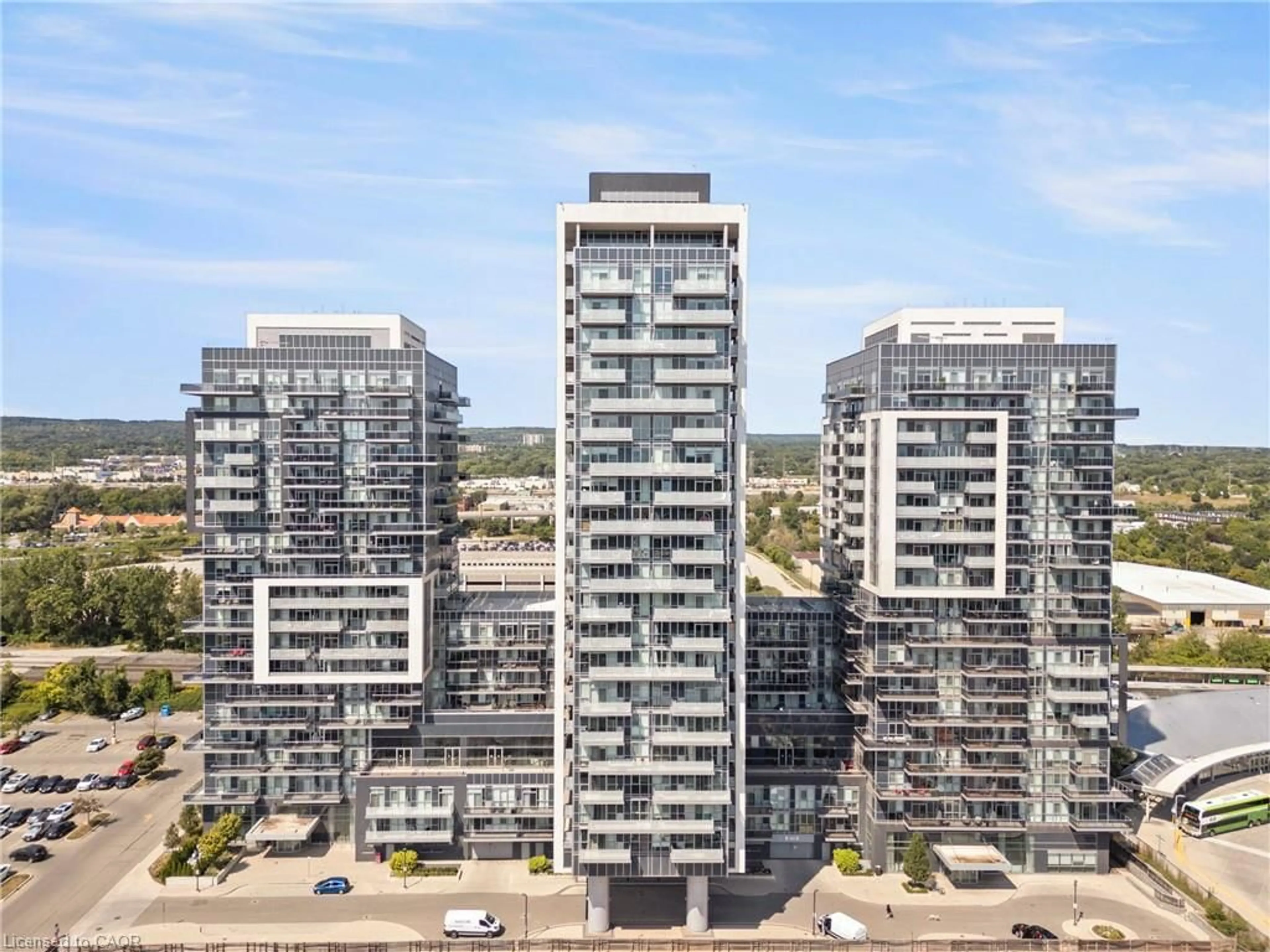 A pic from outside/outdoor area/front of a property/back of a property/a pic from drone, city buildings view from balcony for 2087 Fairview St #906, Burlington Ontario L7R 0E5