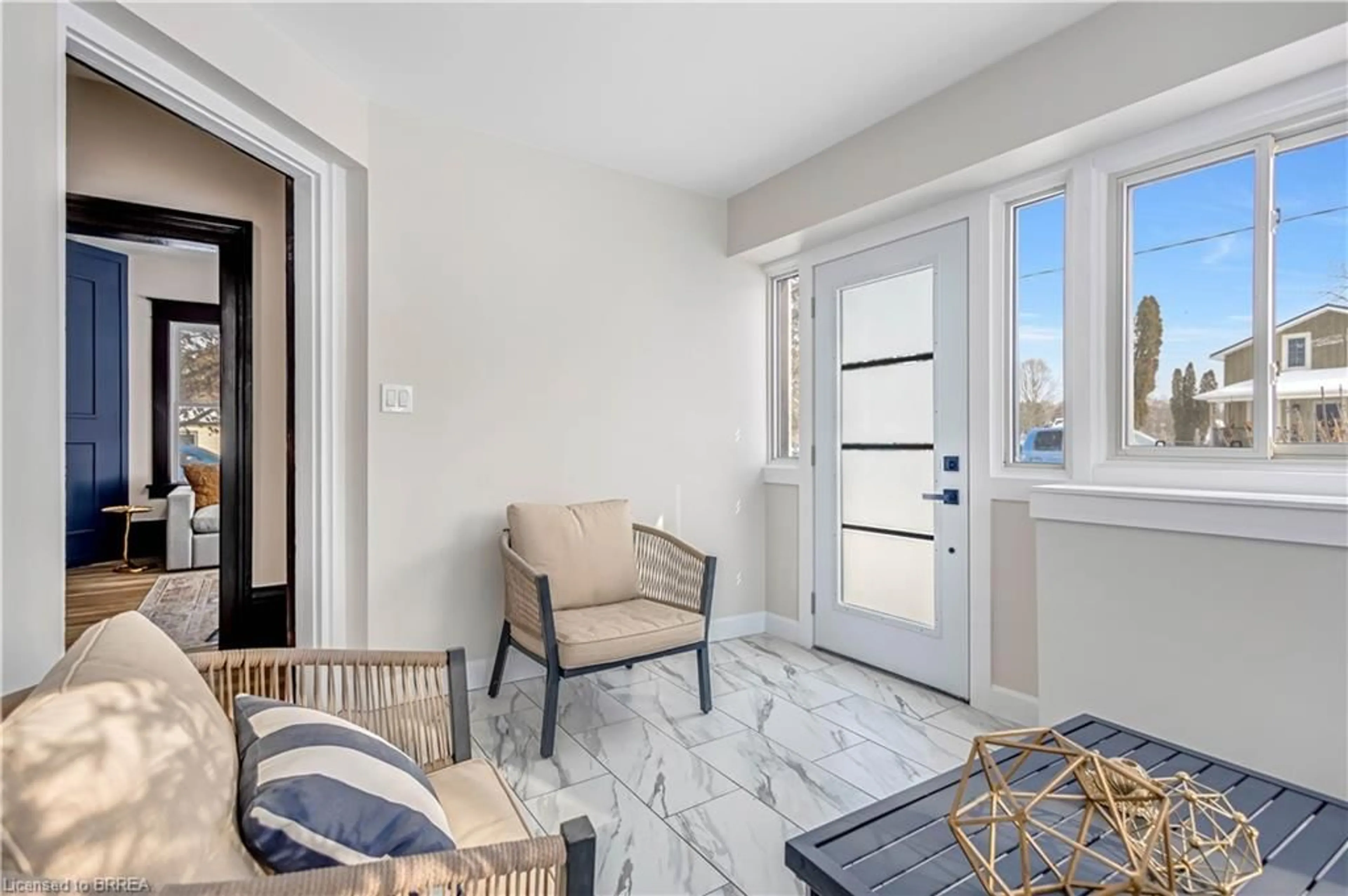 Unknown for 405 Maple Ave, Burford Ontario N0E 1A0