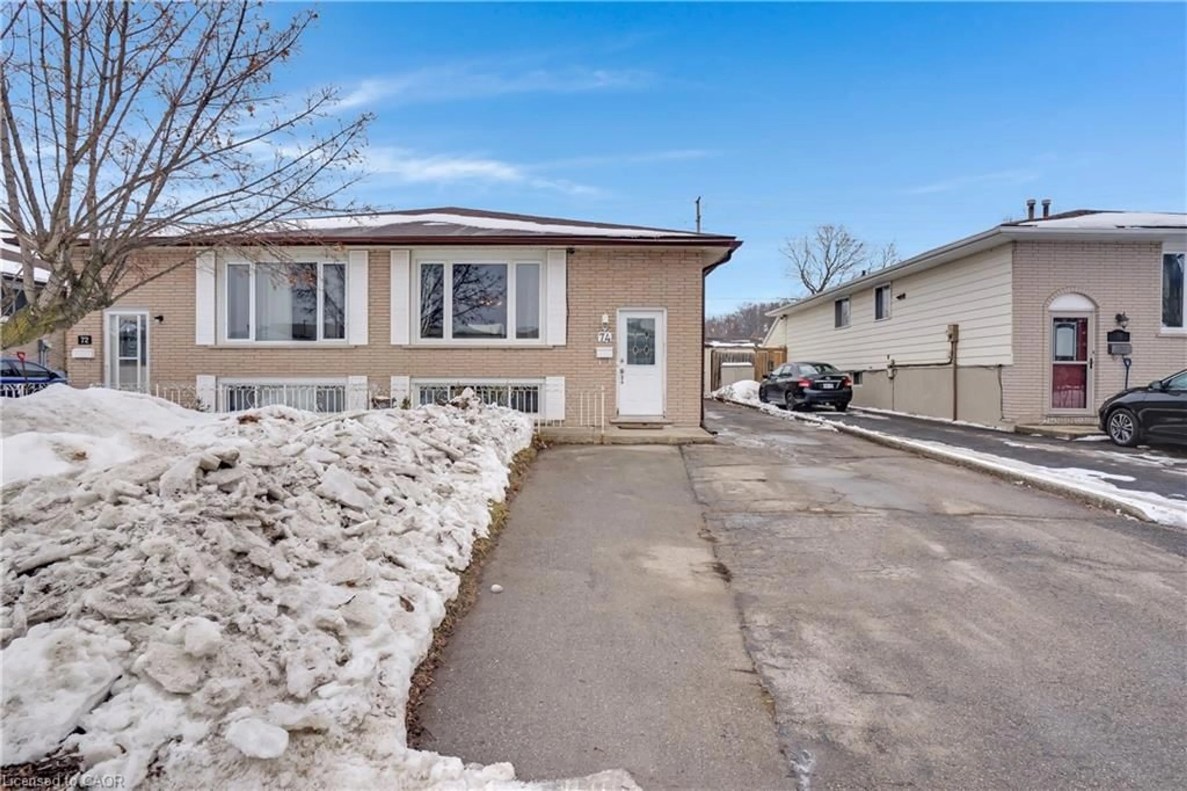 Unknown for 74 Bakersfield Dr, Cambridge Ontario N1R 6X6