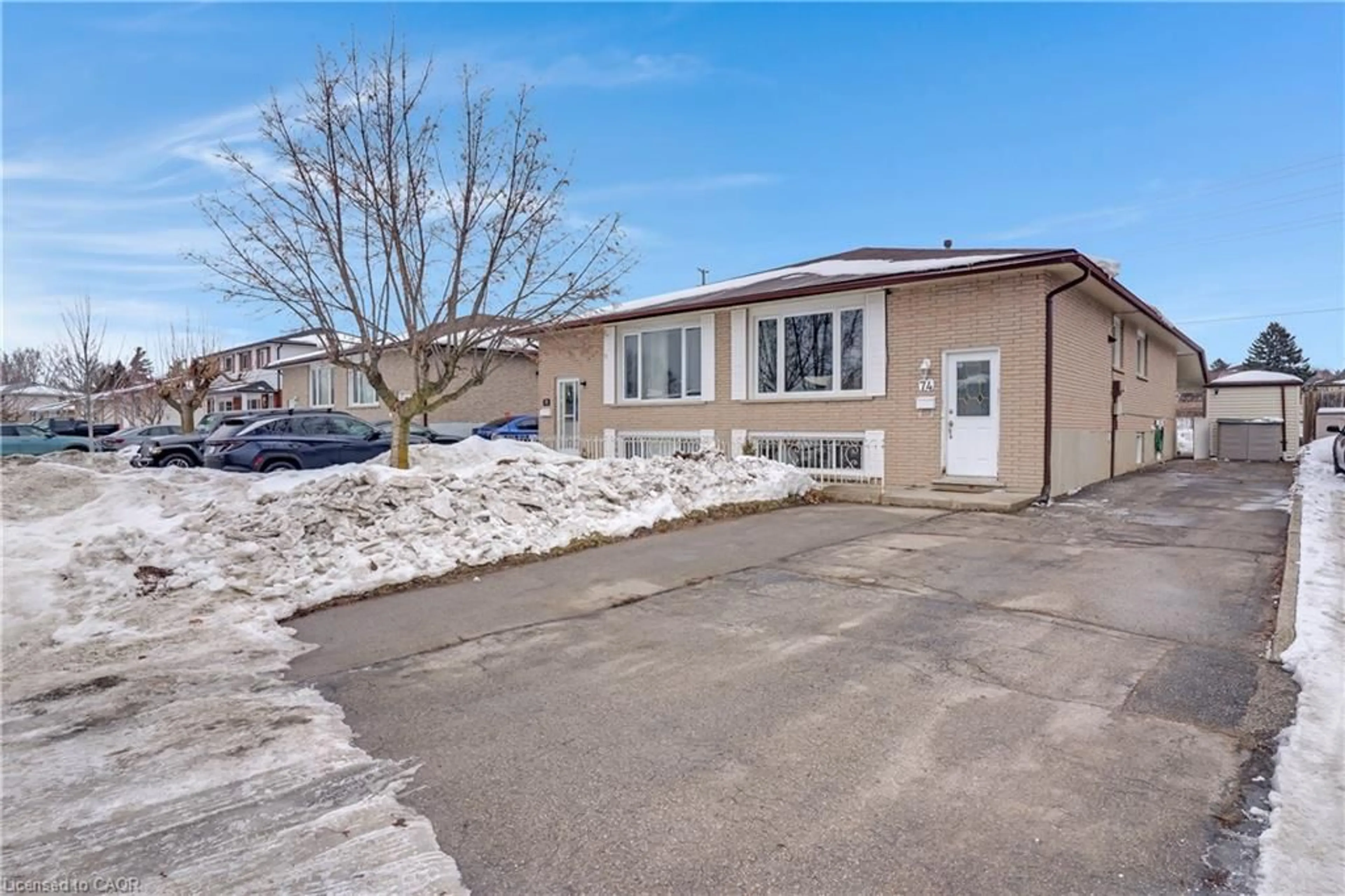 Unknown for 74 Bakersfield Dr, Cambridge Ontario N1R 6X6