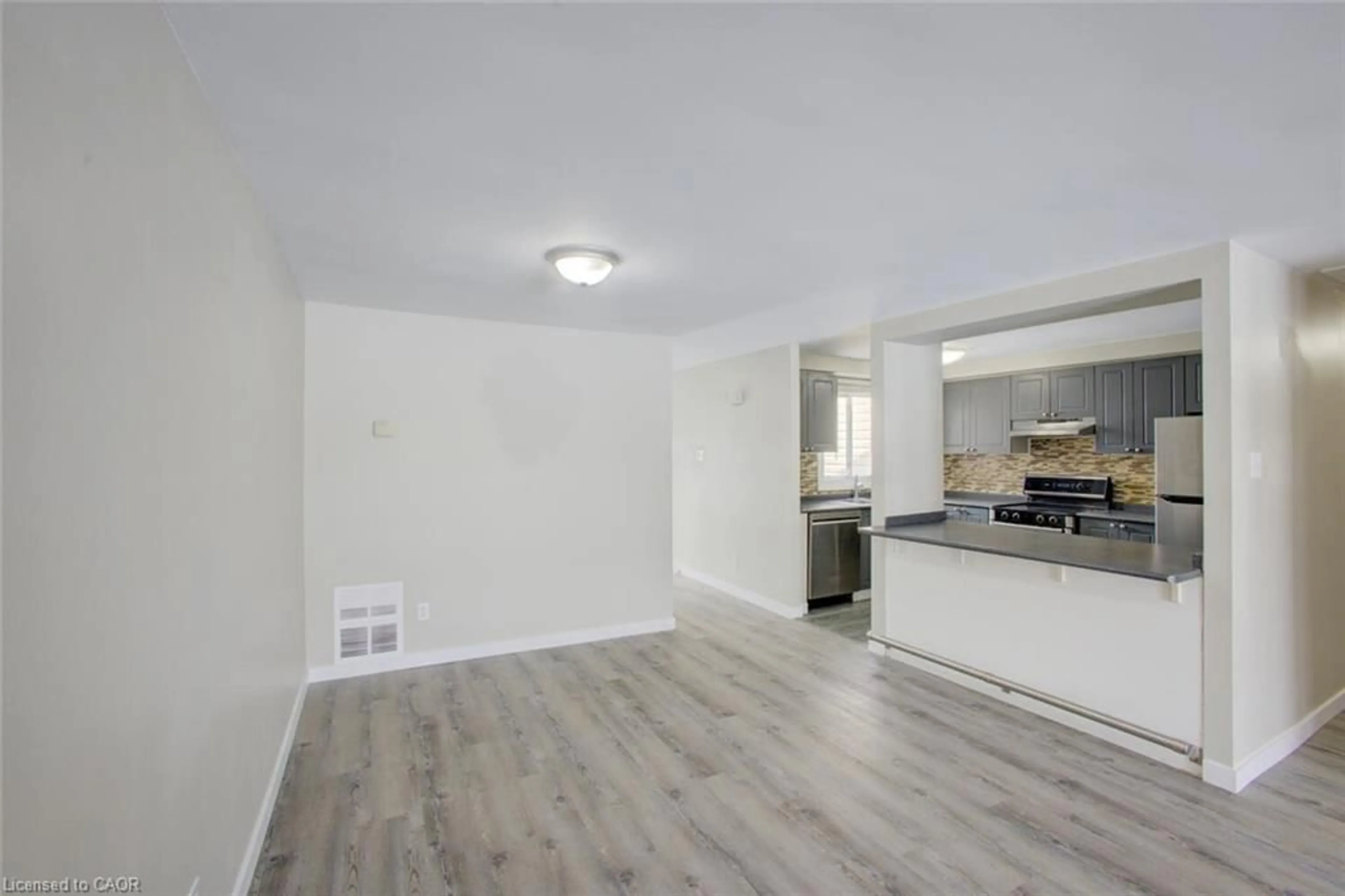 A pic of a room for 65 Glamis Rd #65, Cambridge Ontario N1R 6W4