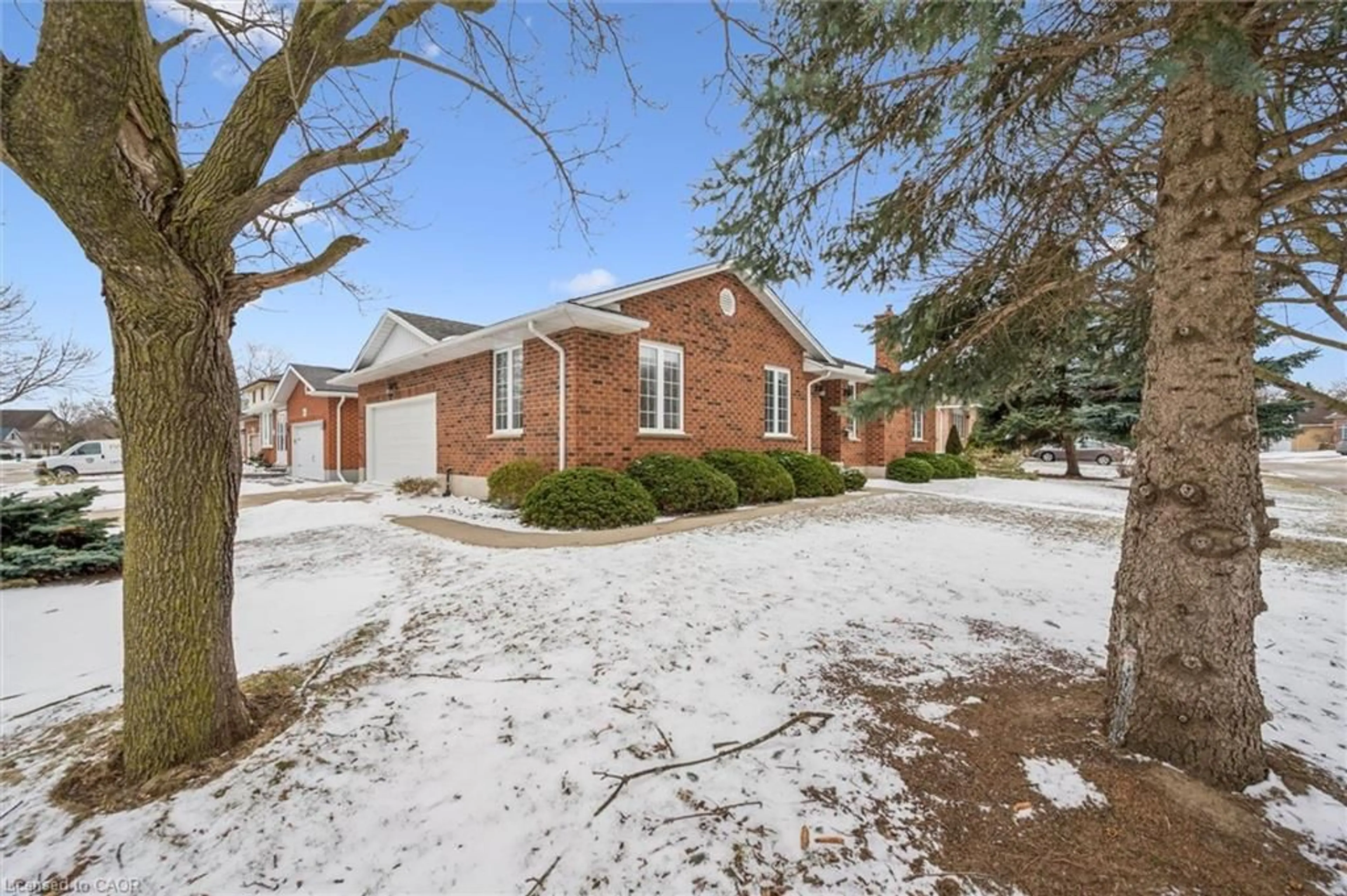 Unknown for 556 Stanwood Cres, Waterloo Ontario N2K 3P3