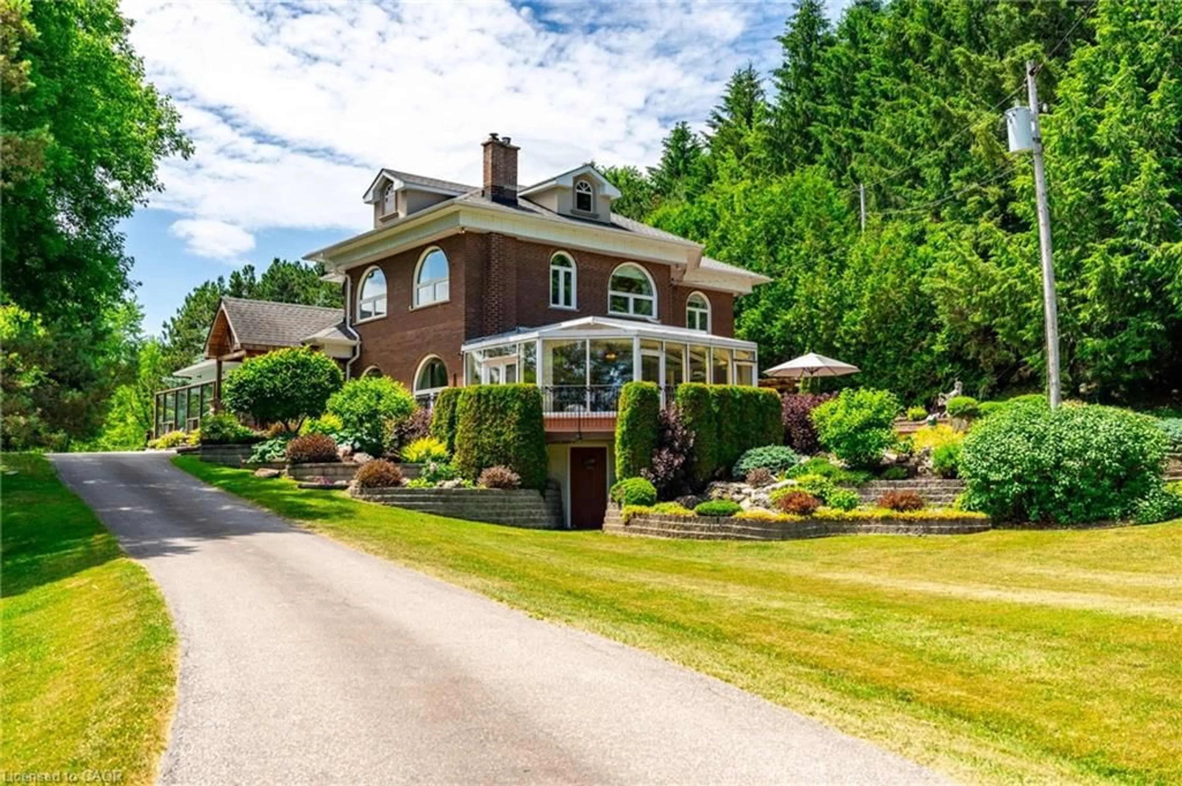 A pic from outside/outdoor area/front of a property/back of a property/a pic from drone, street for 994030 Mono Adjala Tline, Mono Ontario L9W 6H8