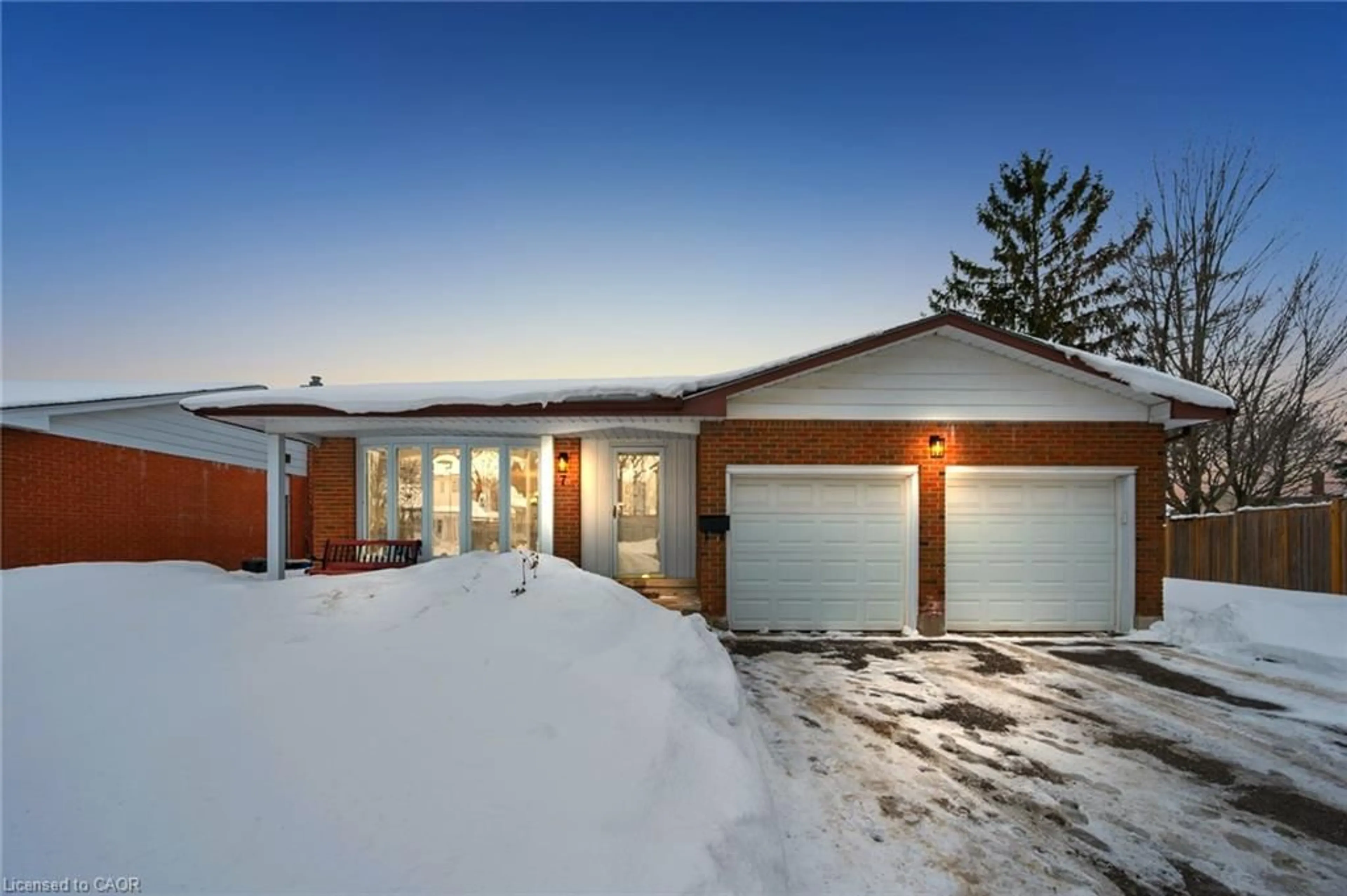 Unknown for 7 Forestwood Dr, Kitchener Ontario N2N 1A9