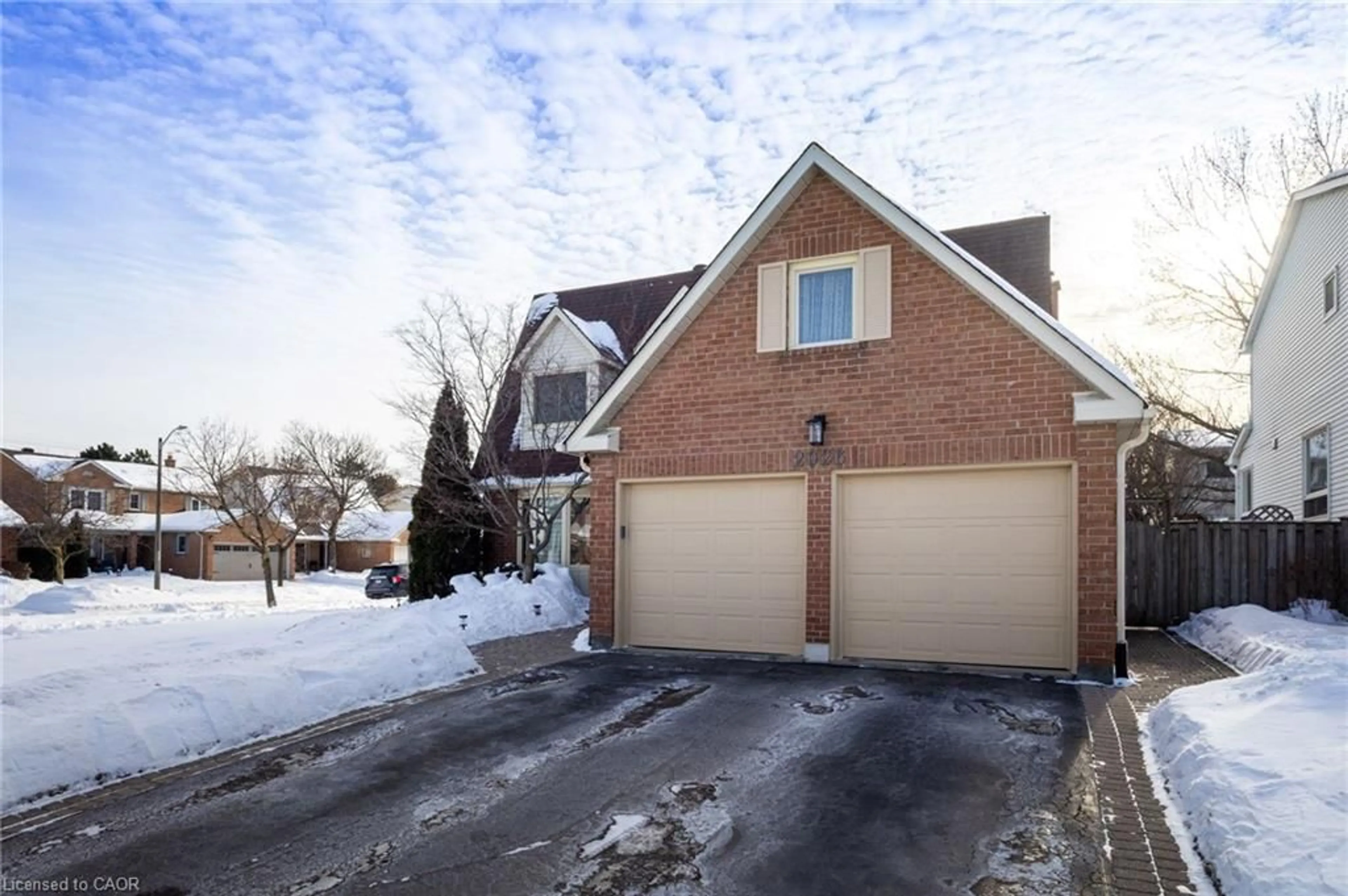 Home with brick exterior material, street for 2026 Quail Valley Dr, Burlington Ontario L7M 2T5