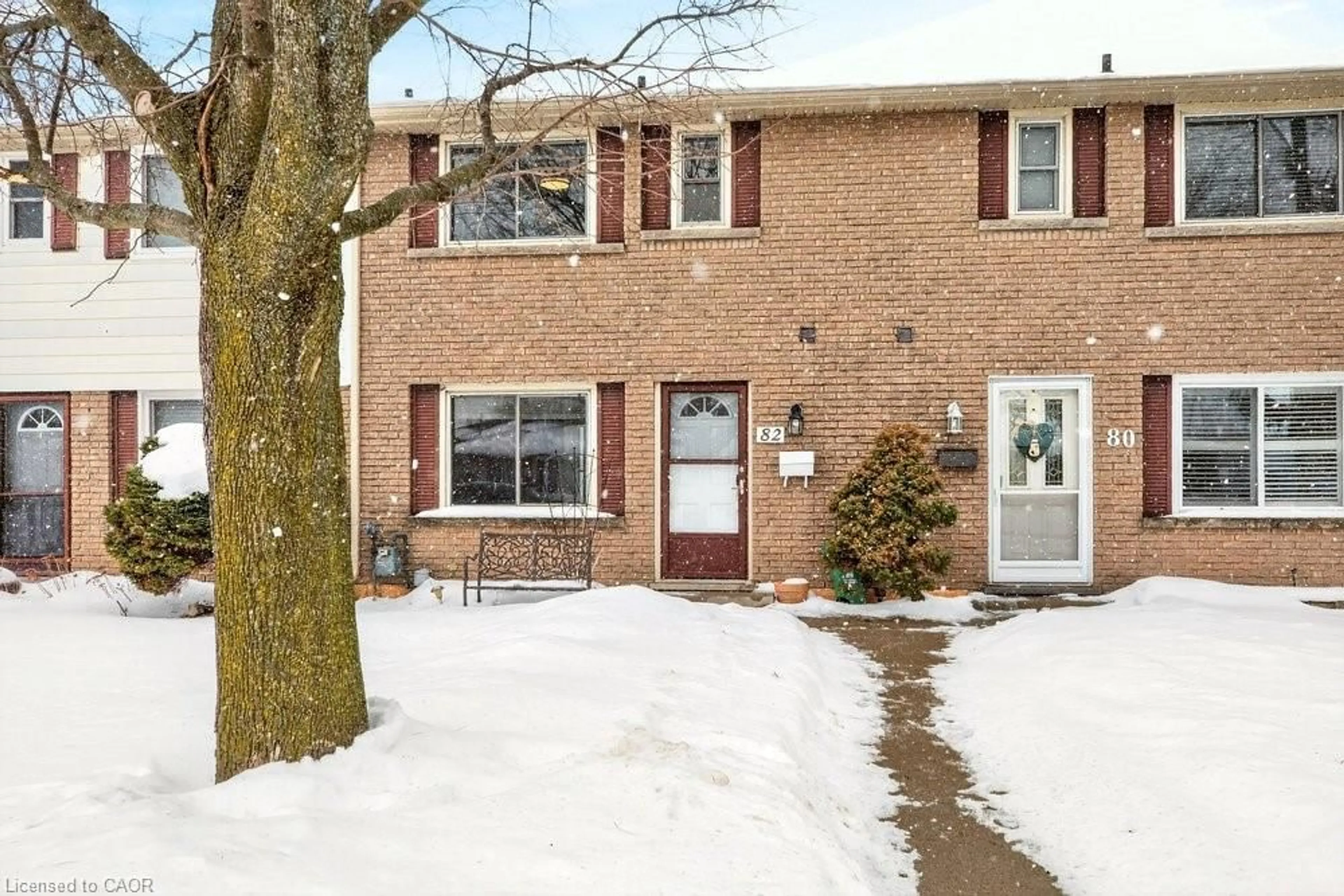 Home with brick exterior material, street for 82 San Remo Dr, Hamilton Ontario L9C 5N6