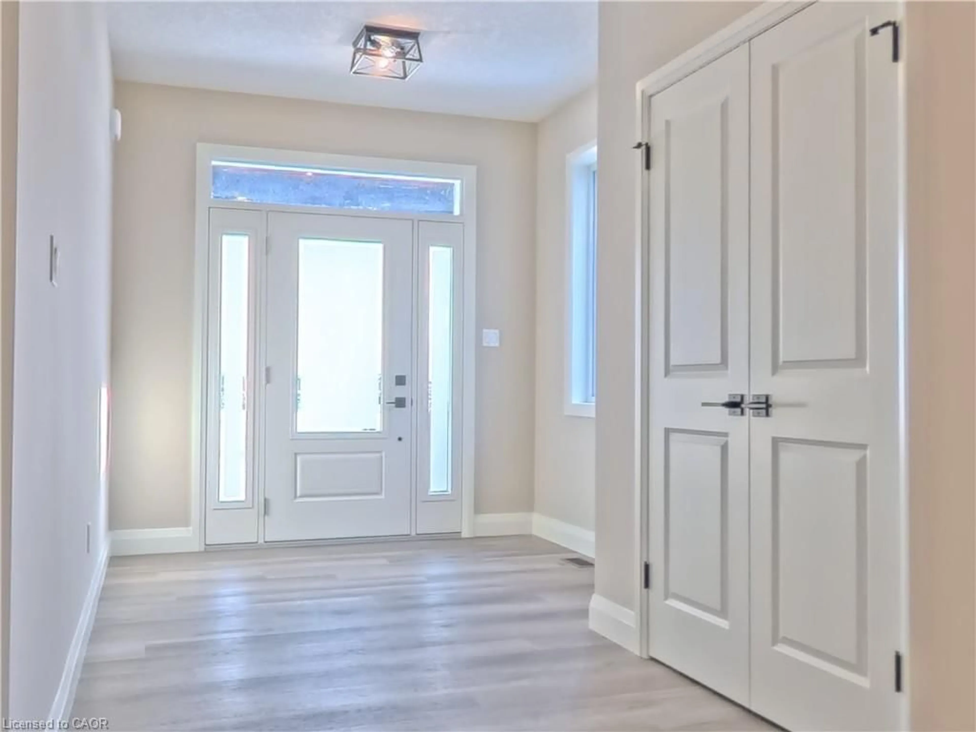 Indoor entryway for 108 Bedell Dr, Drayton Ontario N0G 1P0