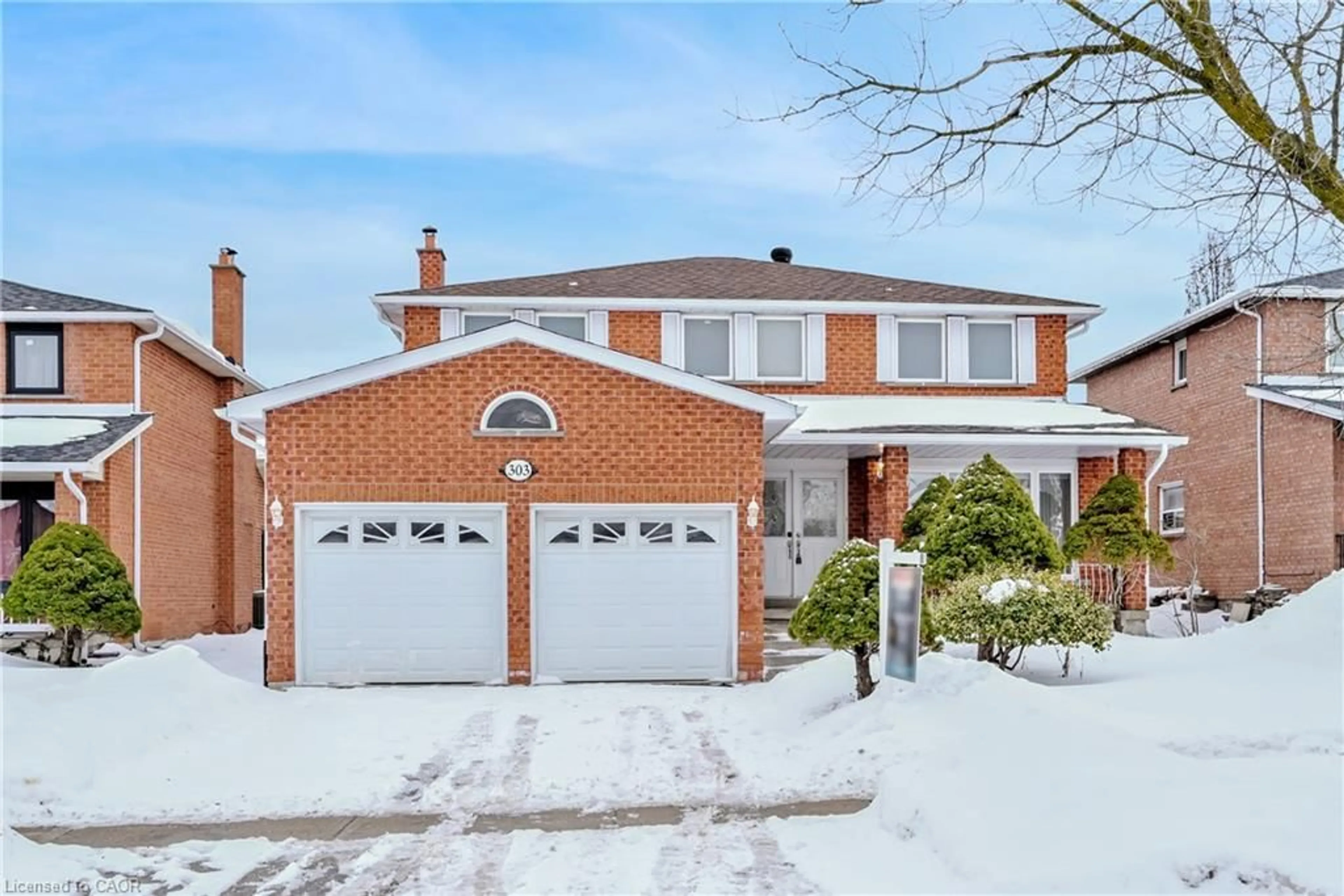 Home with brick exterior material, street for 303 Forest Dr, Woodbridge Ontario L4L 3W7