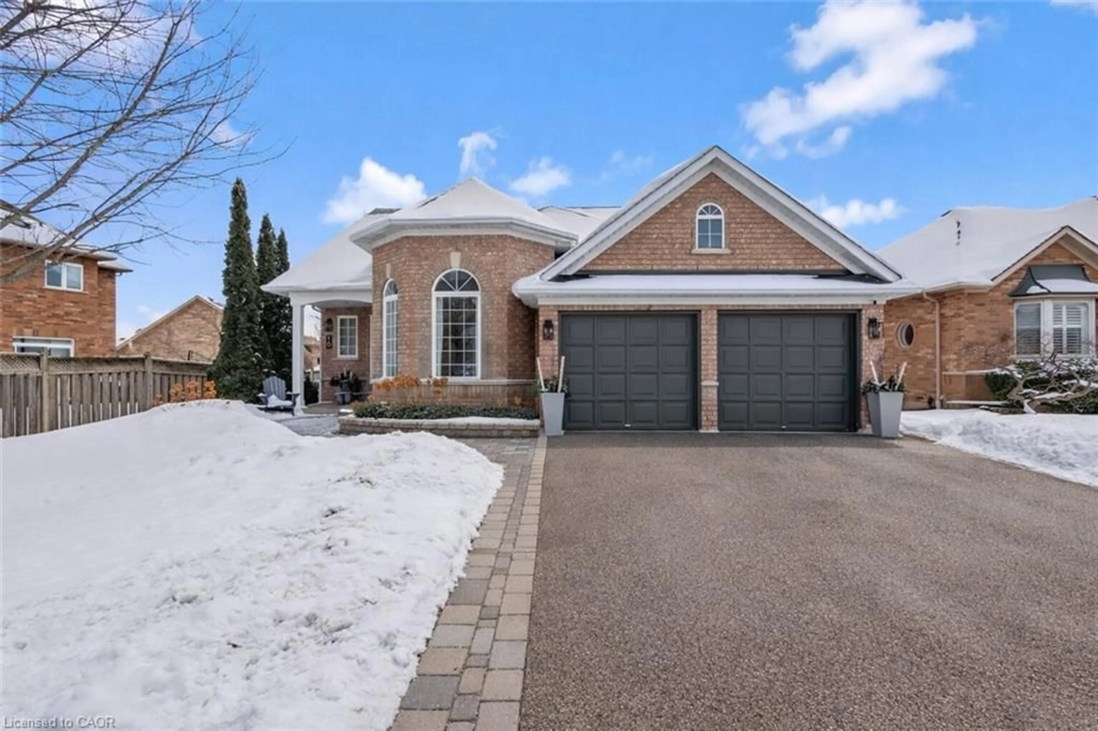 Home with brick exterior material, street for 10 Anderson Crt, Ancaster Ontario L9G 4Z7