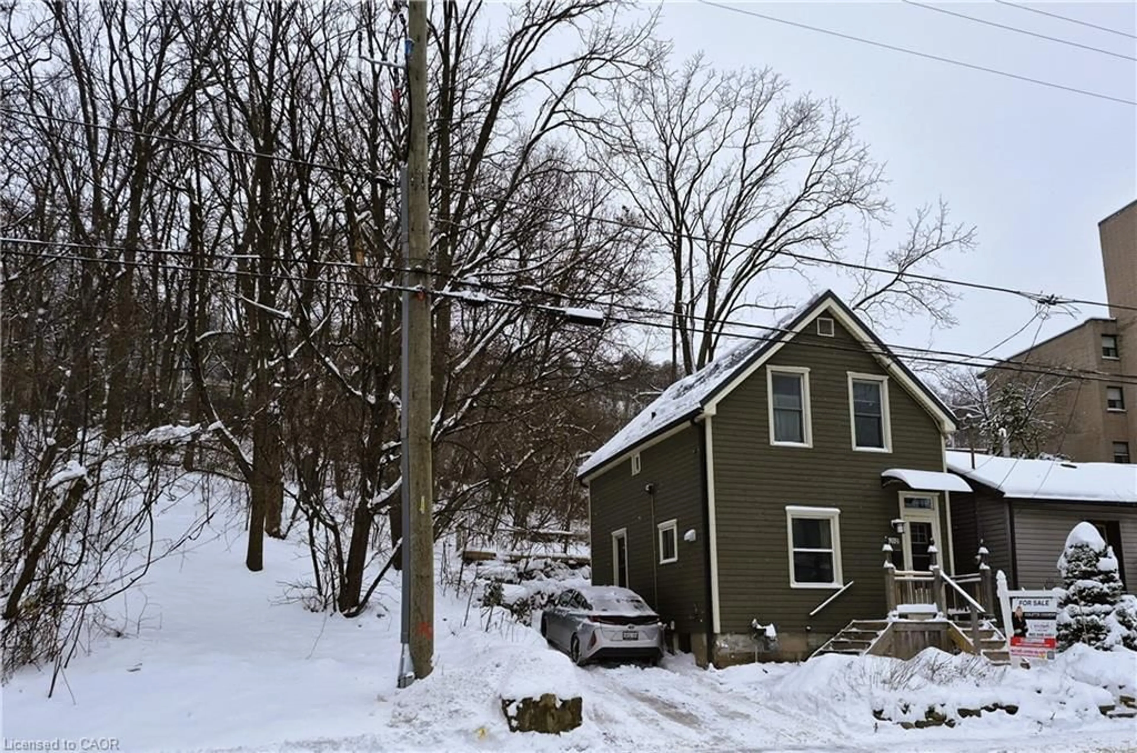 Unknown for 210 Charlton Ave, Hamilton Ontario L8N 1Z1