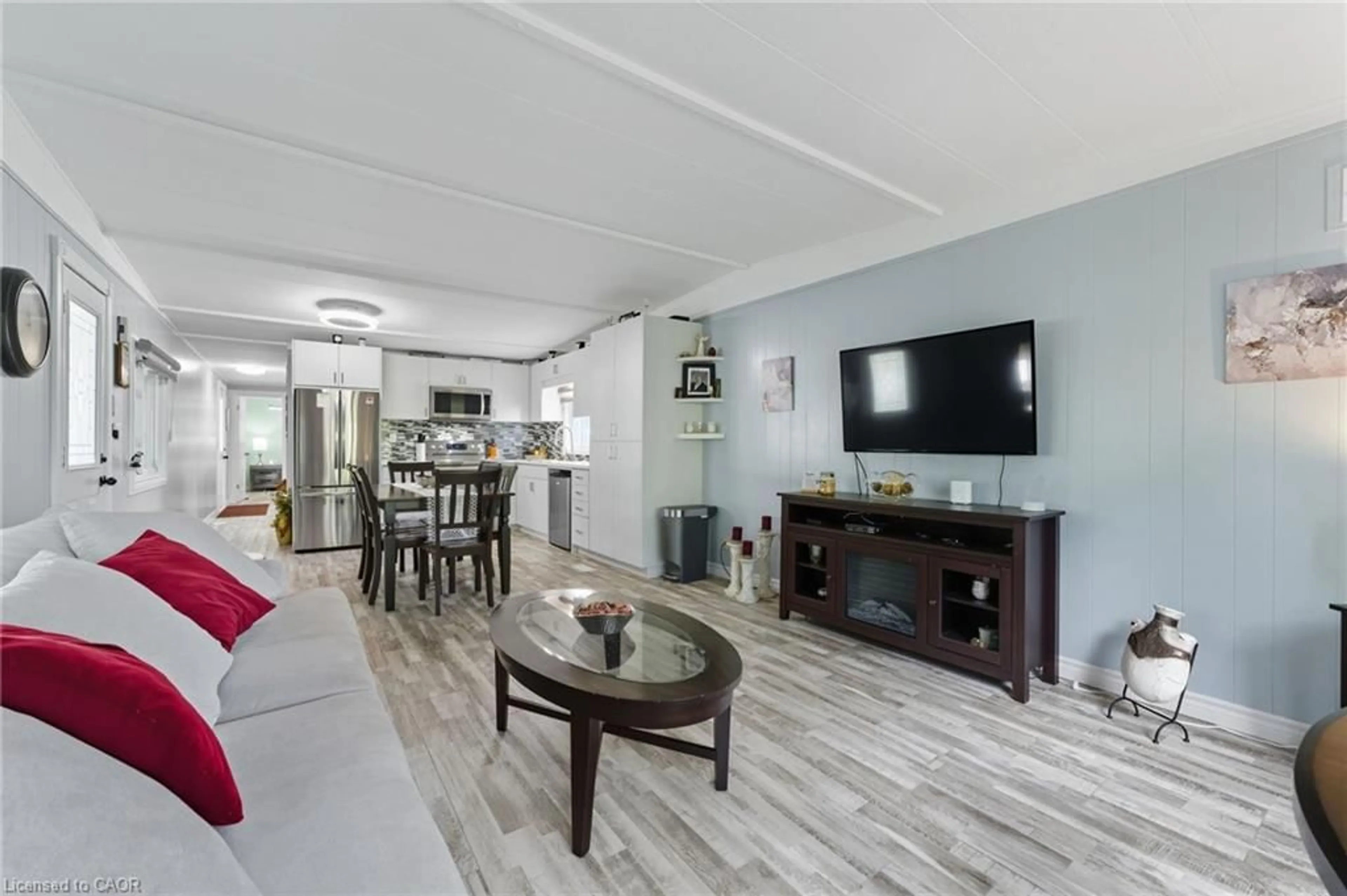 Living room with furniture, unknown for 673 Brant Waterloo Rd #518, Ayr Ontario N0B 1E0