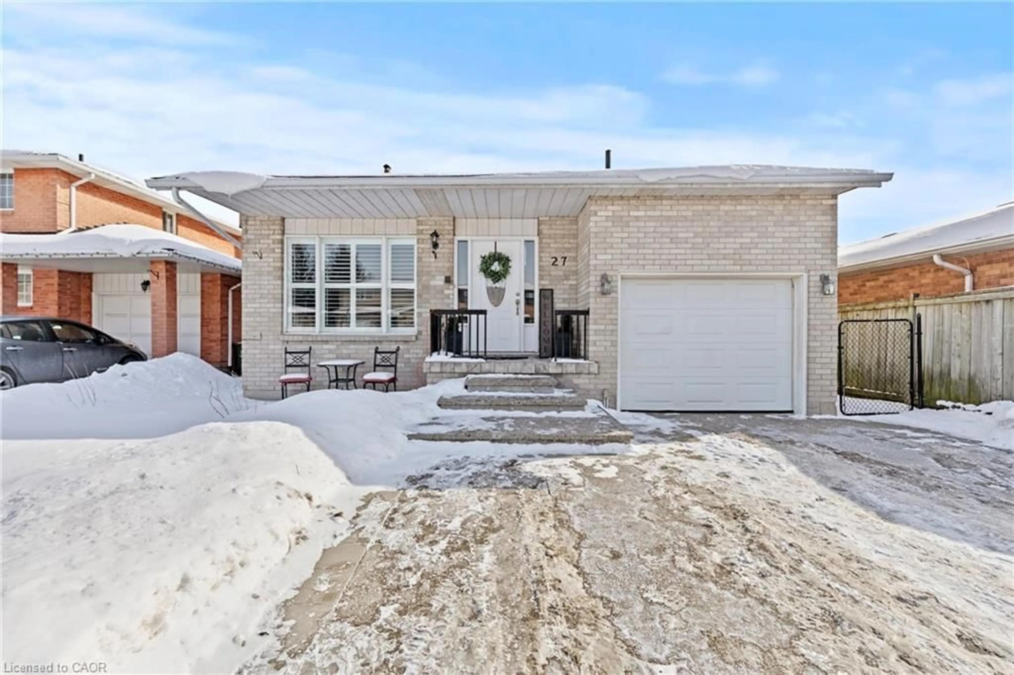 Home with brick exterior material, street for 27 Barbara Crt, Hamilton Ontario L8W 2M1