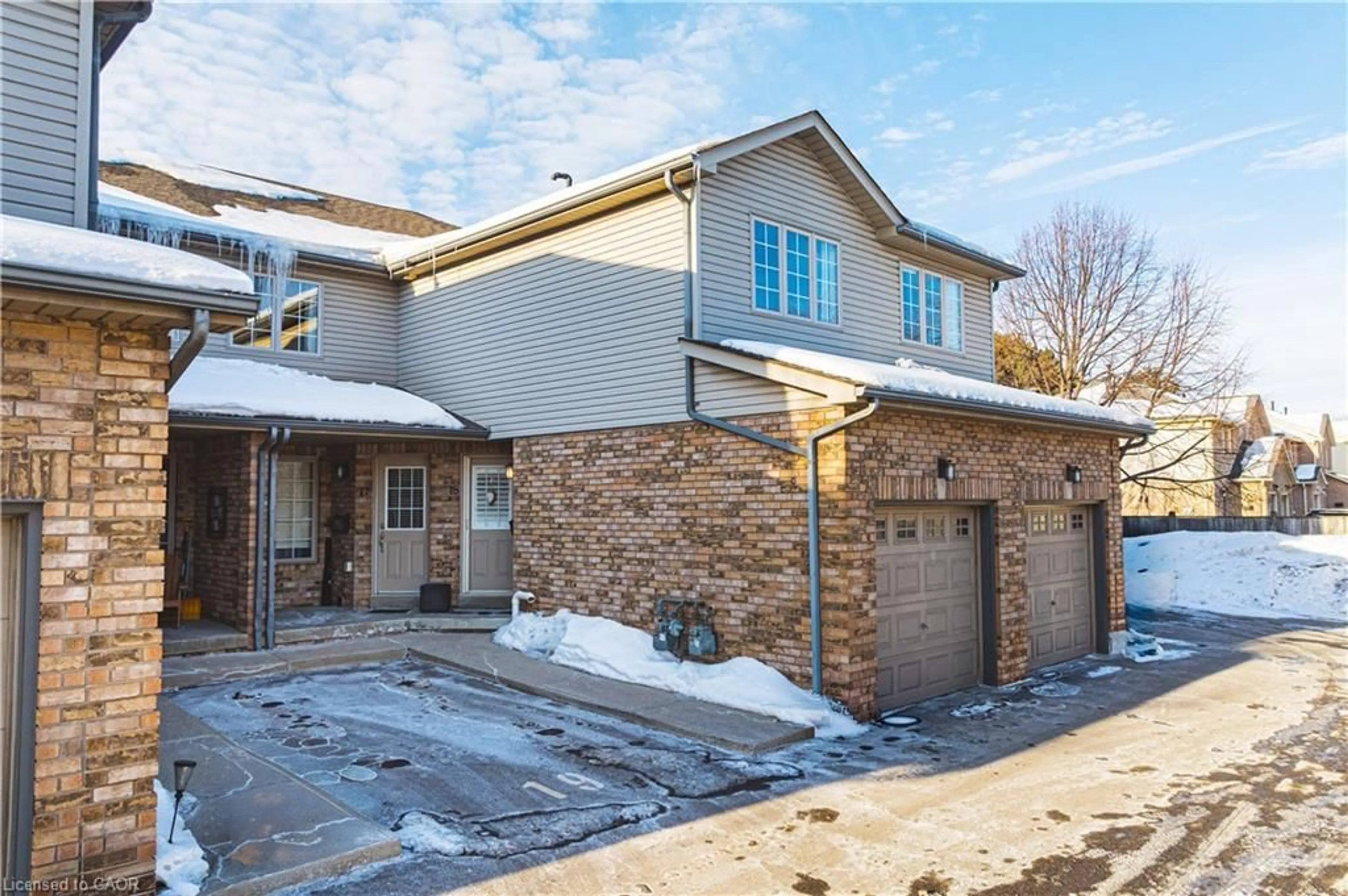 Home with brick exterior material, street for 705 Cumberland Ave #18, Burlington Ontario L7N 3W4