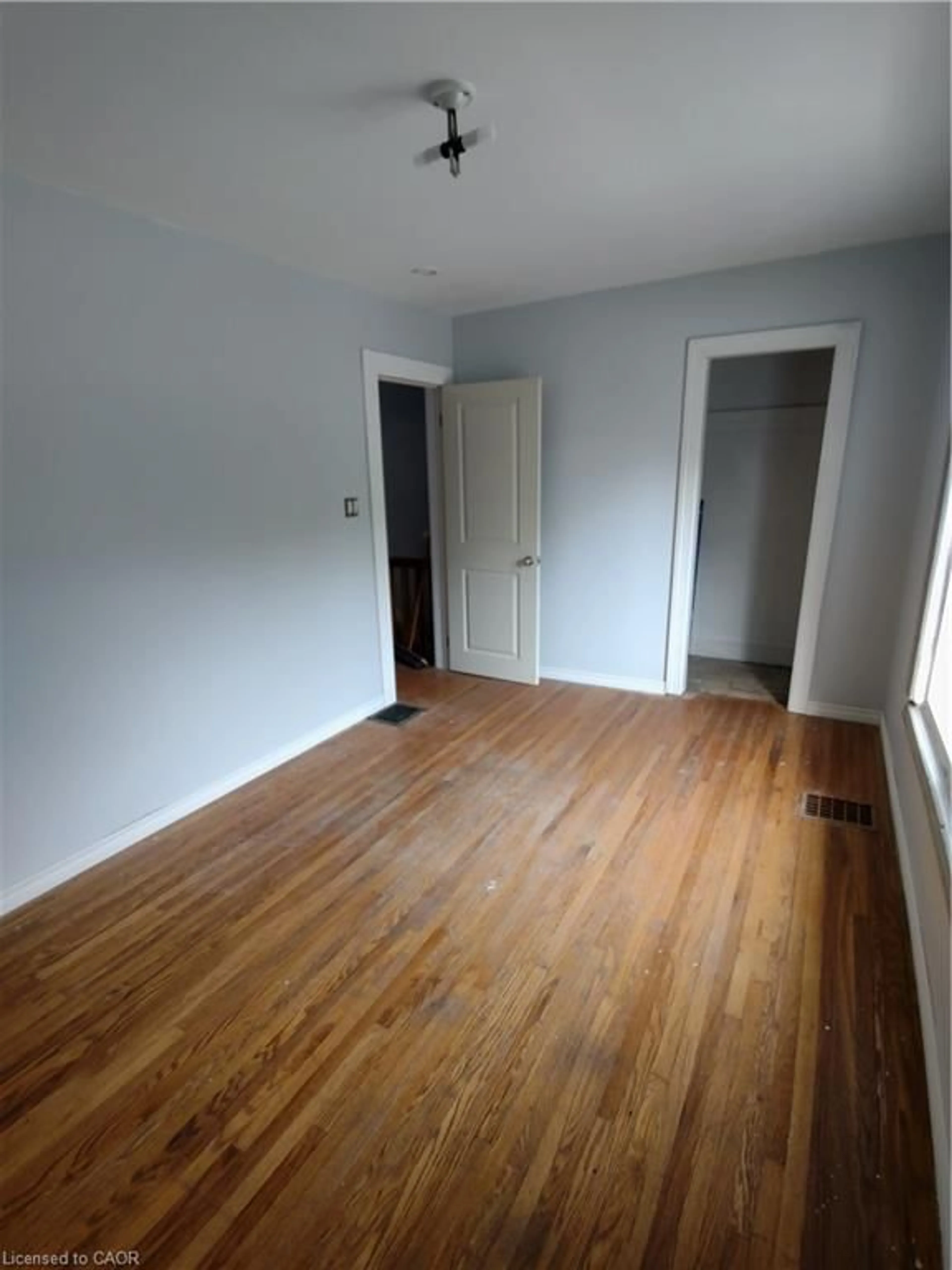 A pic of a room for 82 Sussex St, Hamilton Ontario L8S 2E3