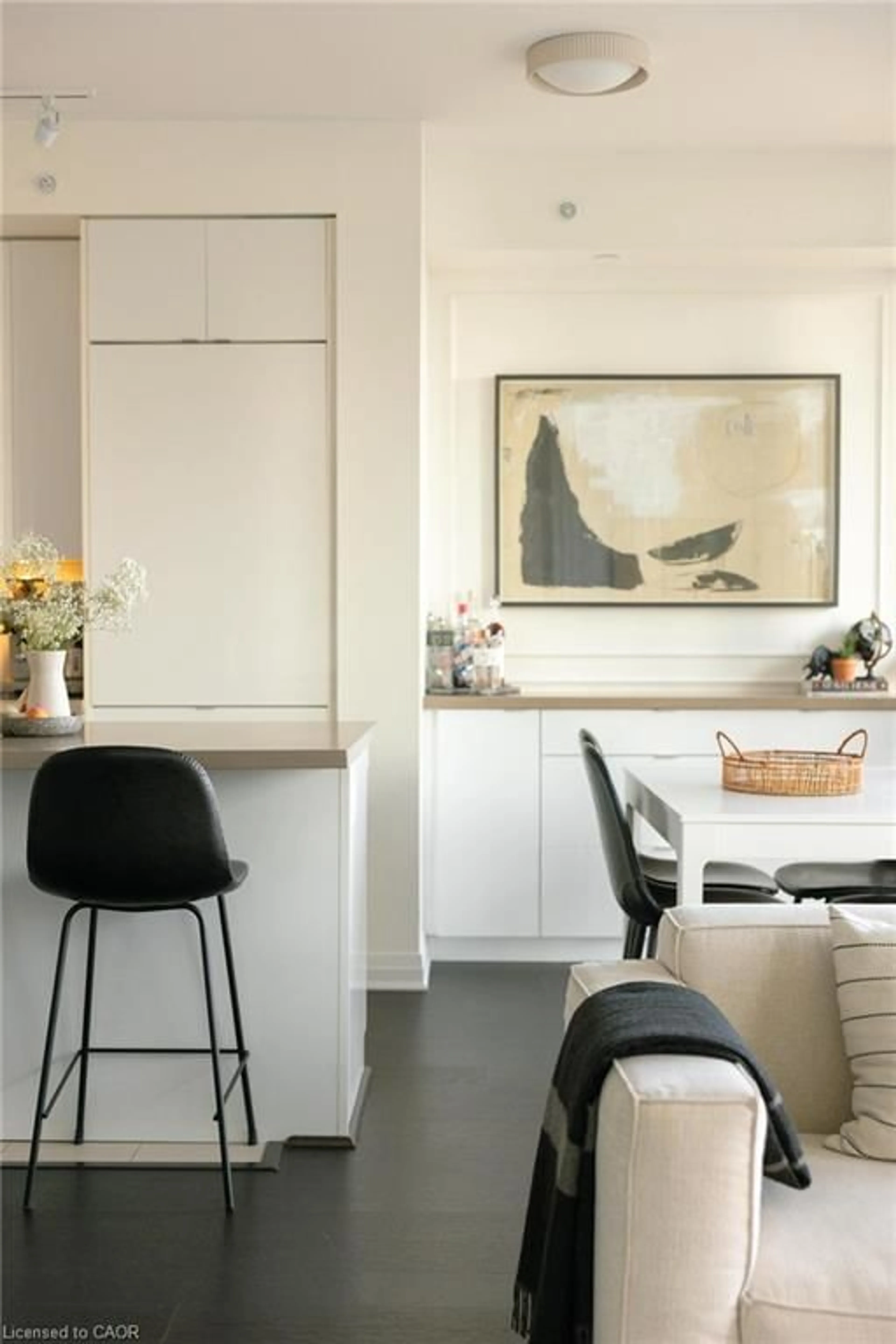 Contemporary kitchen, unknown for 59 Annie Craig Dr #3005, Toronto Ontario M8V 0C4