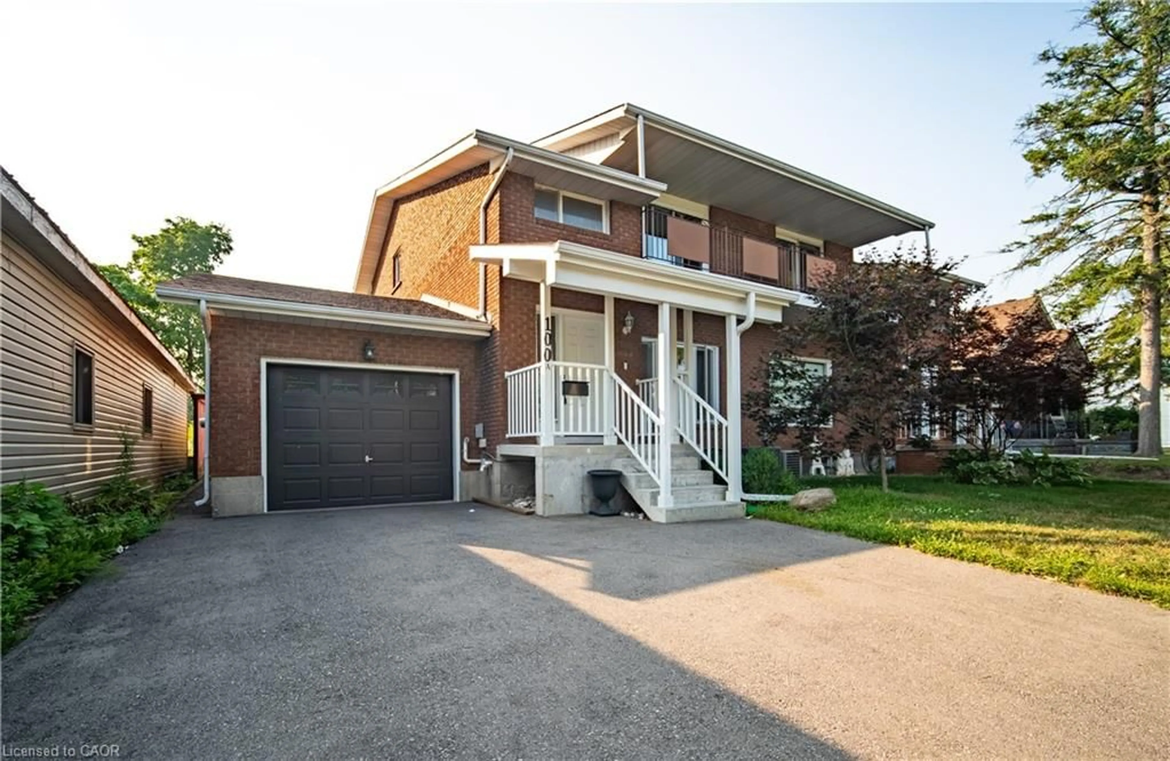 Home with brick exterior material, street for 100 North Park St, Brantford Ontario N3R 4K1