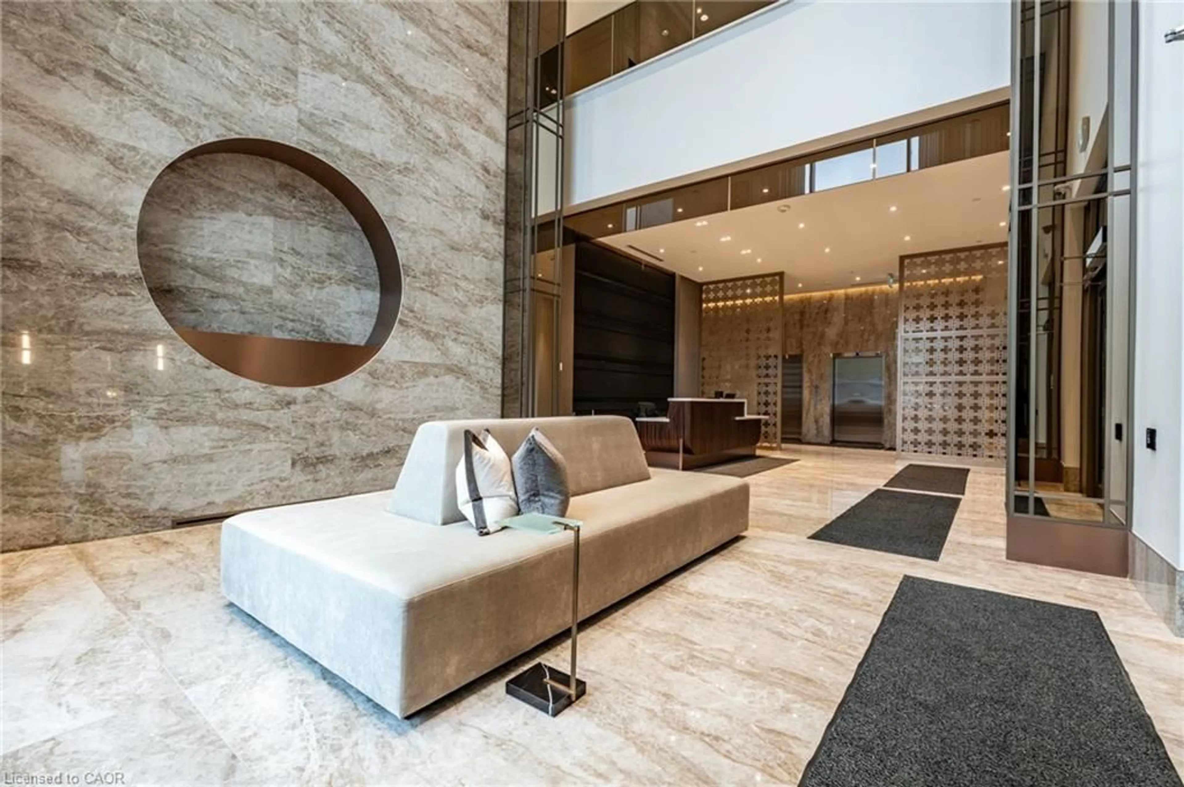 Lobby for 2007 James St #1305, Burlington Ontario L7R 1H2