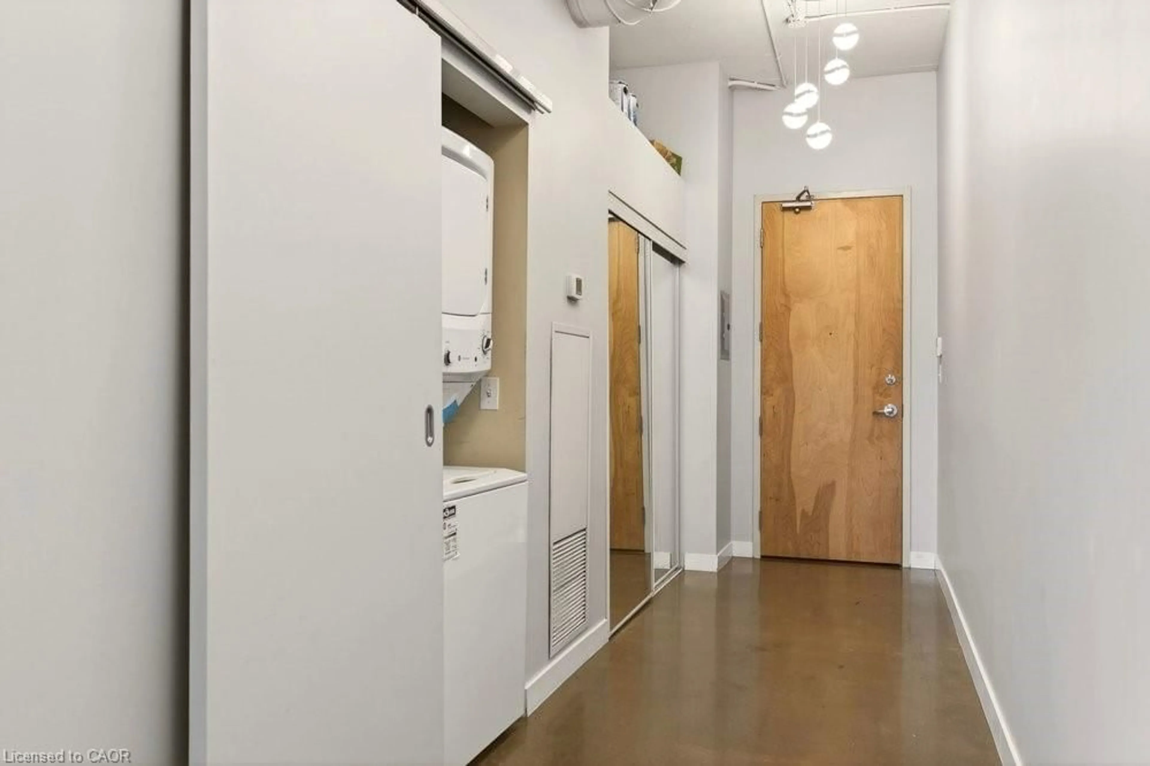 Unknown for 66 Bay St #505, Hamilton Ontario L8P 4Z6