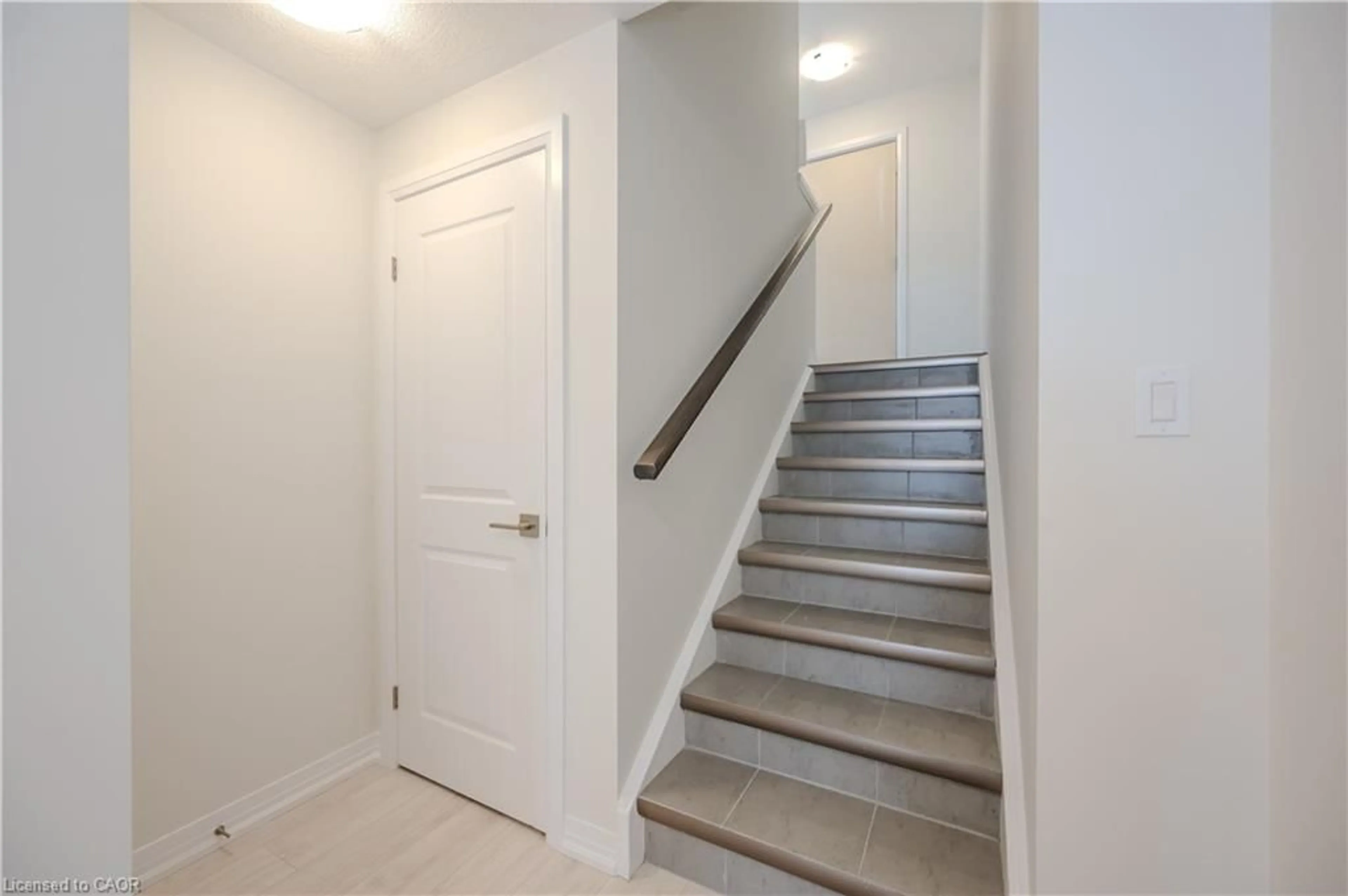 Unknown for 15 Stauffer Woods Trail #A2, Kitchener Ontario N2P 2P4