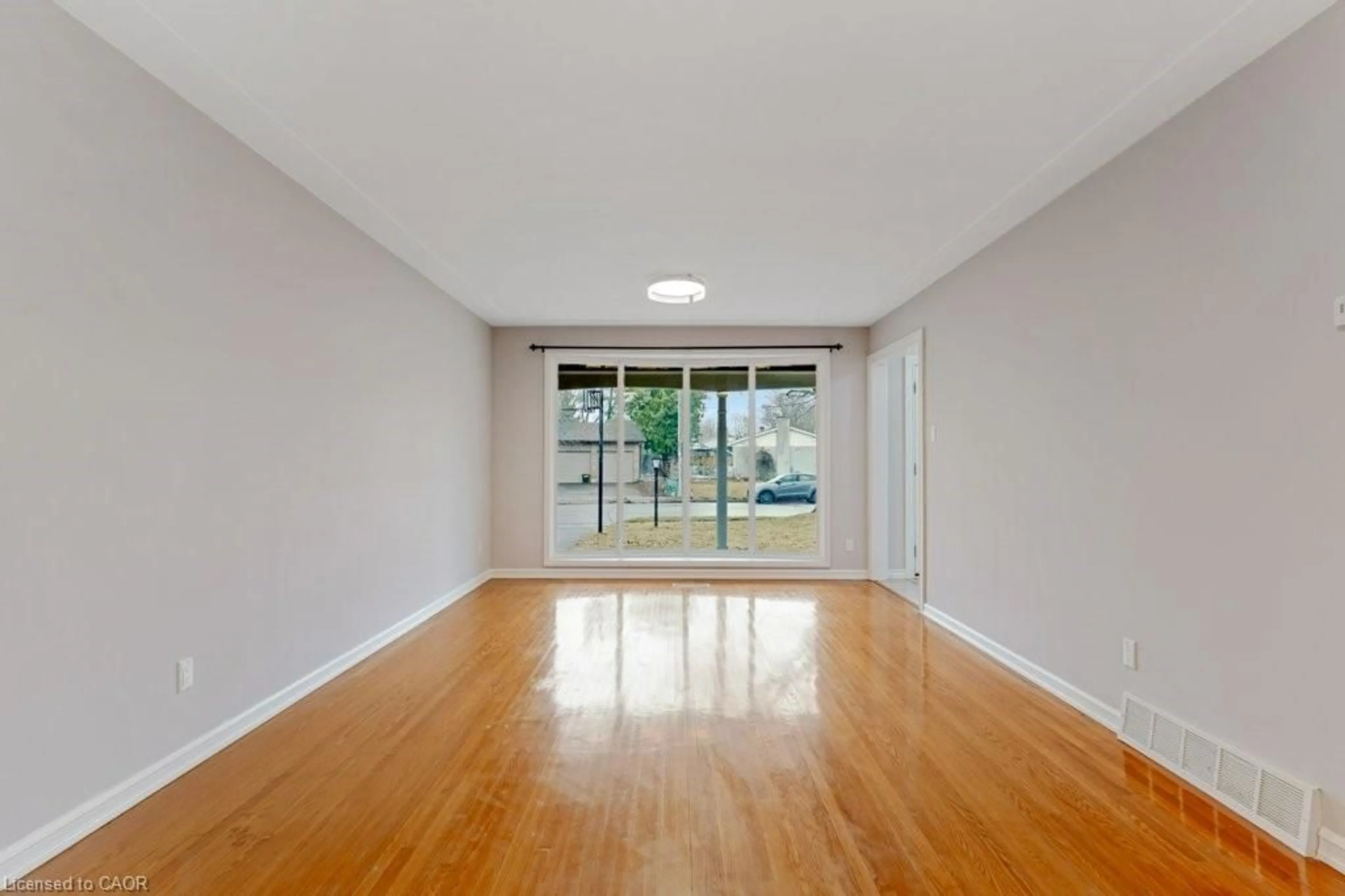 Unknown for 175 Southwood Dr, Cambridge Ontario N1S 3S3