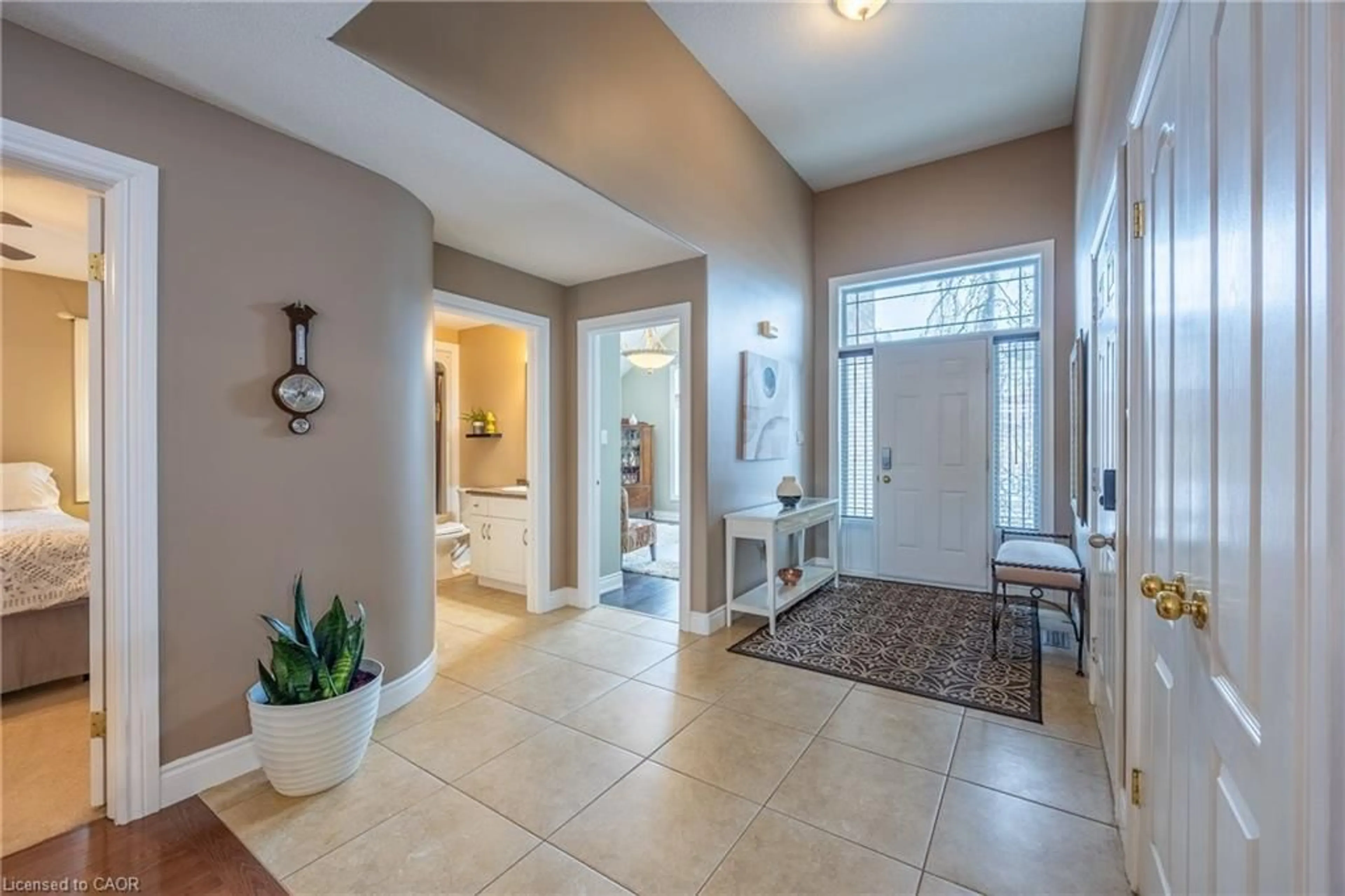 Indoor entryway for 45 Cardinal Lane, Port Dover Ontario N0A 1N5