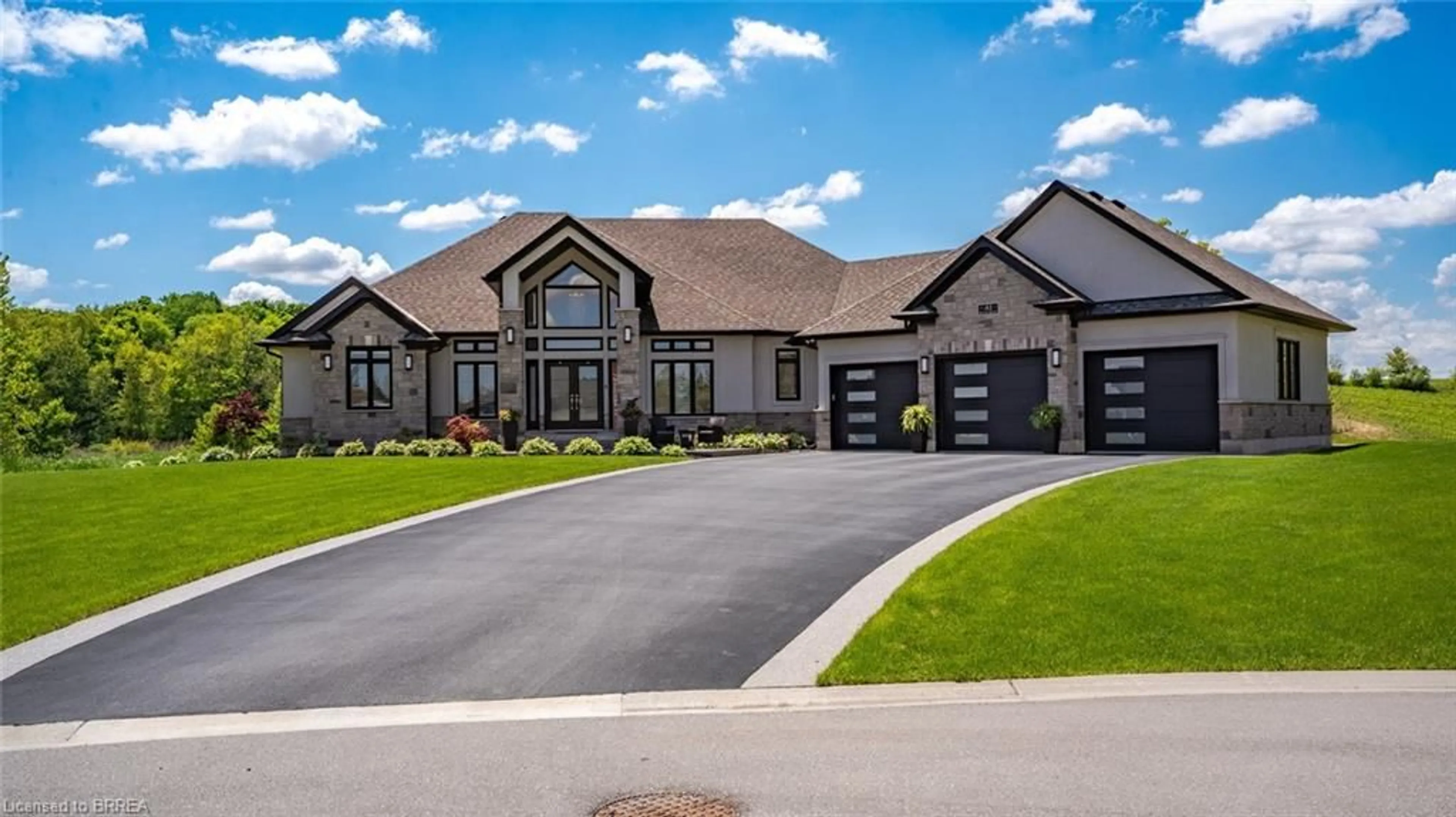 Home with brick exterior material, street for 41 Ruijs Blvd, Brantford Ontario N3T 0E1