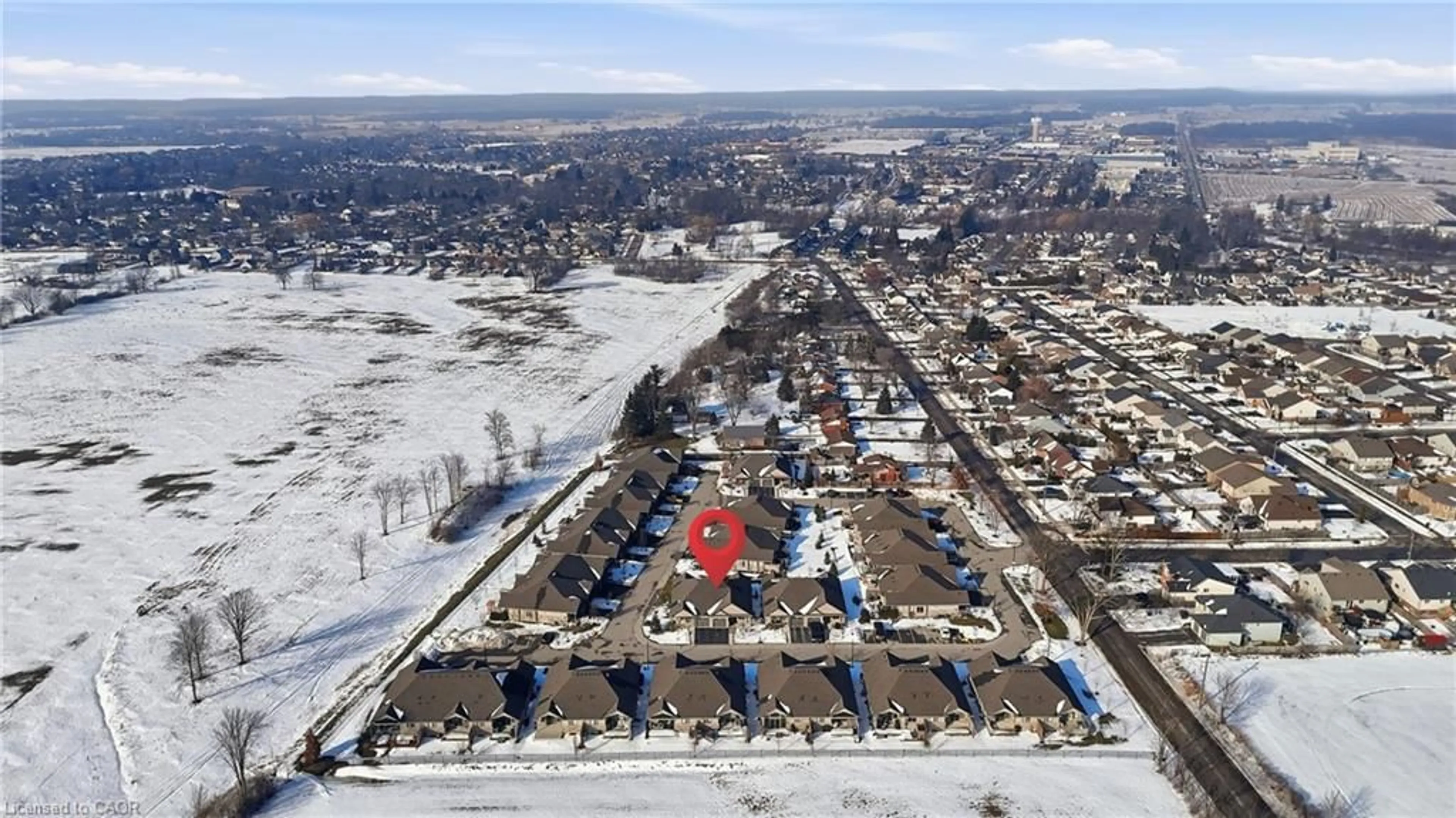 A pic from outside/outdoor area/front of a property/back of a property/a pic from drone, street for 23 Richard Cres, Smithville Ontario L0R 2A0