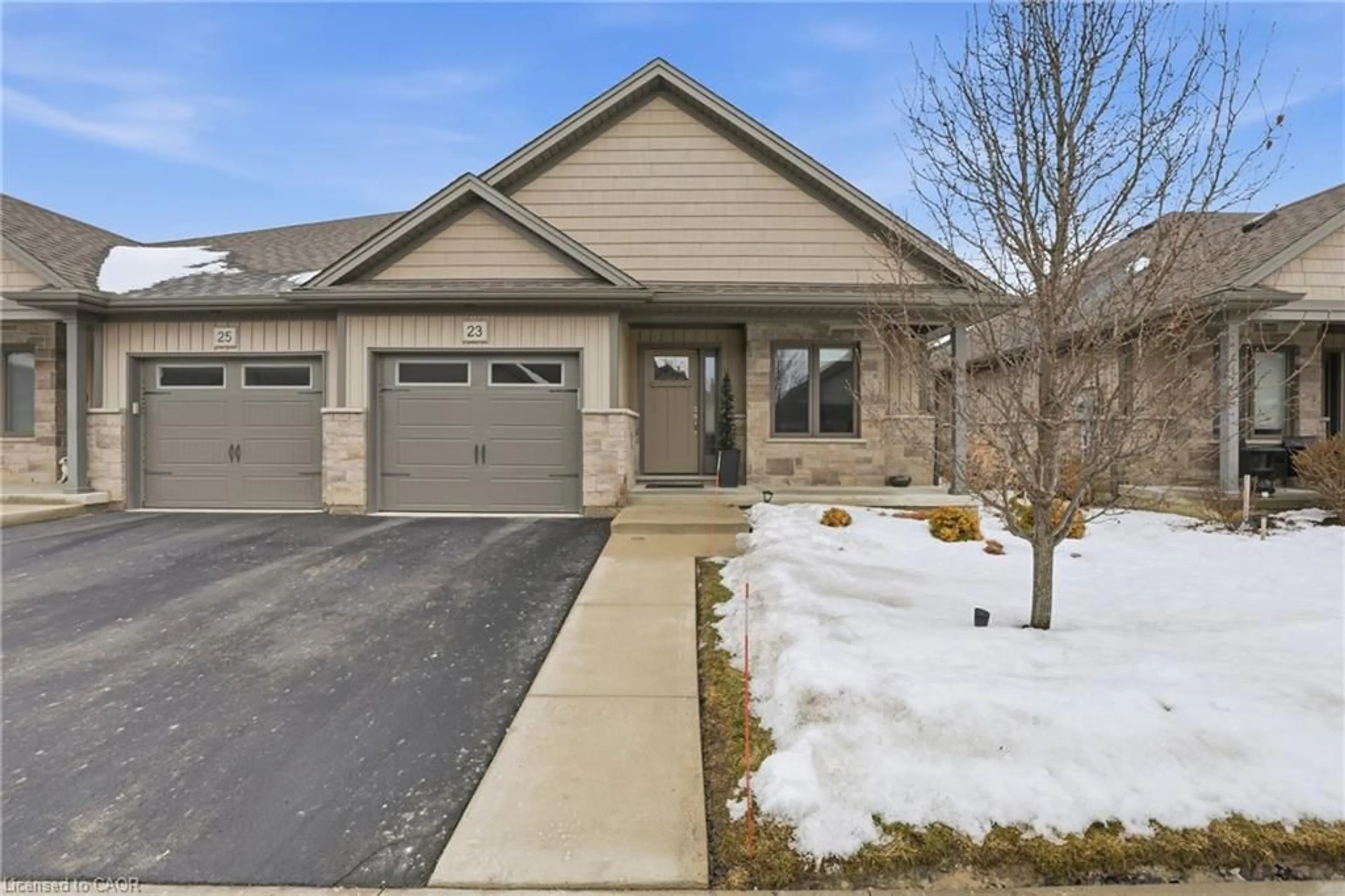 Unknown for 23 Richard Cres, Smithville Ontario L0R 2A0