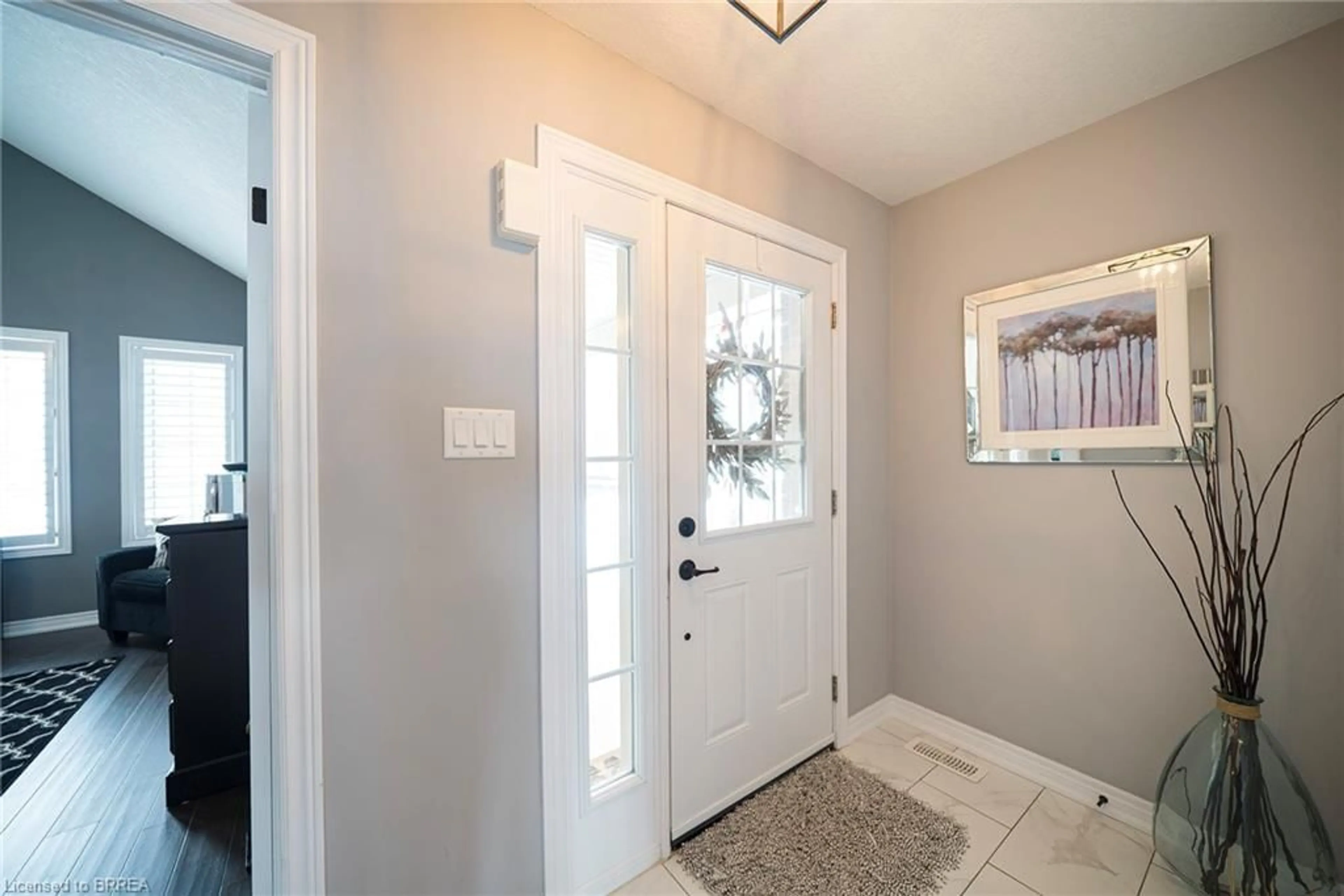 Indoor entryway for 261 Schooner Dr, Port Dover Ontario N0A 1N0