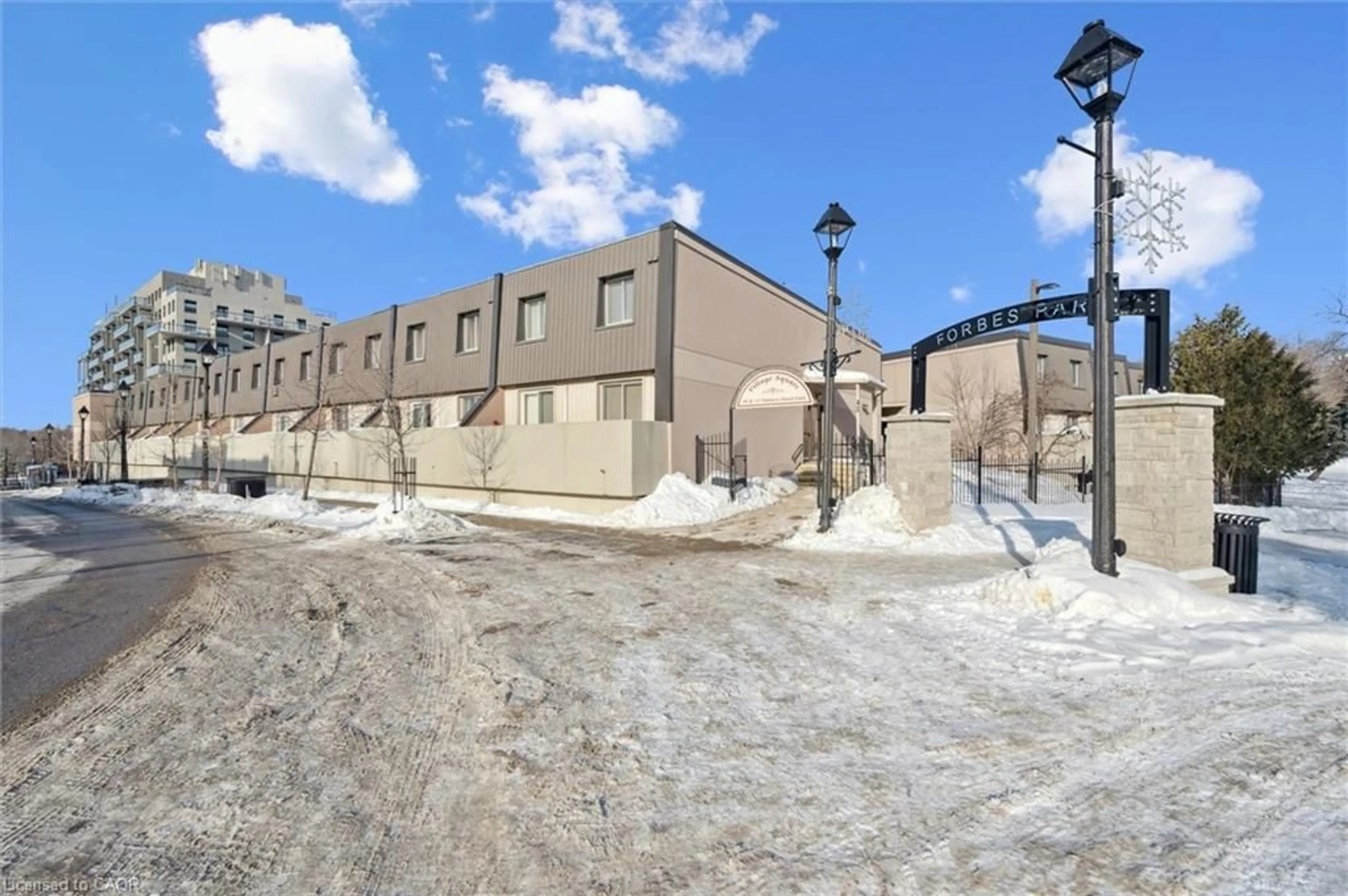 Patio, unknown for 40 Tannery St #264, Cambridge Ontario N3C 2B9