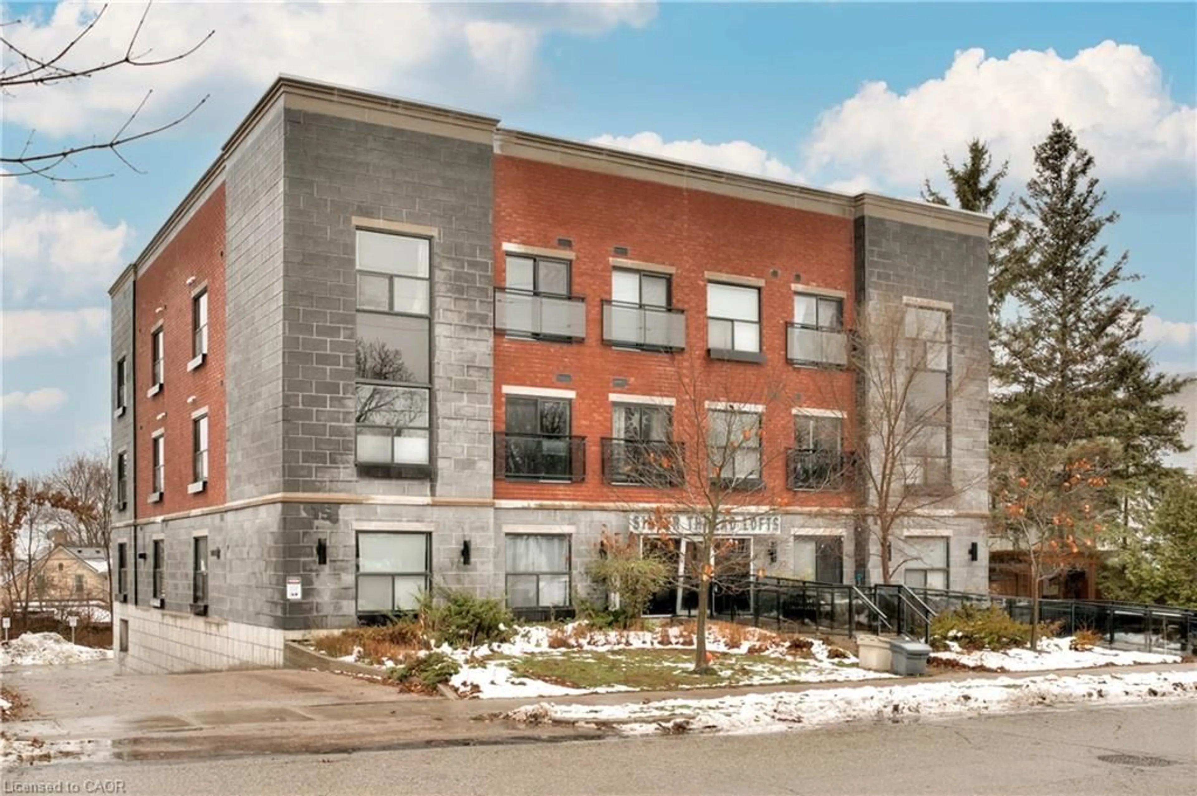 Home with brick exterior material, building for 15 Devitt Ave #103, Waterloo Ontario N2J 1Y6