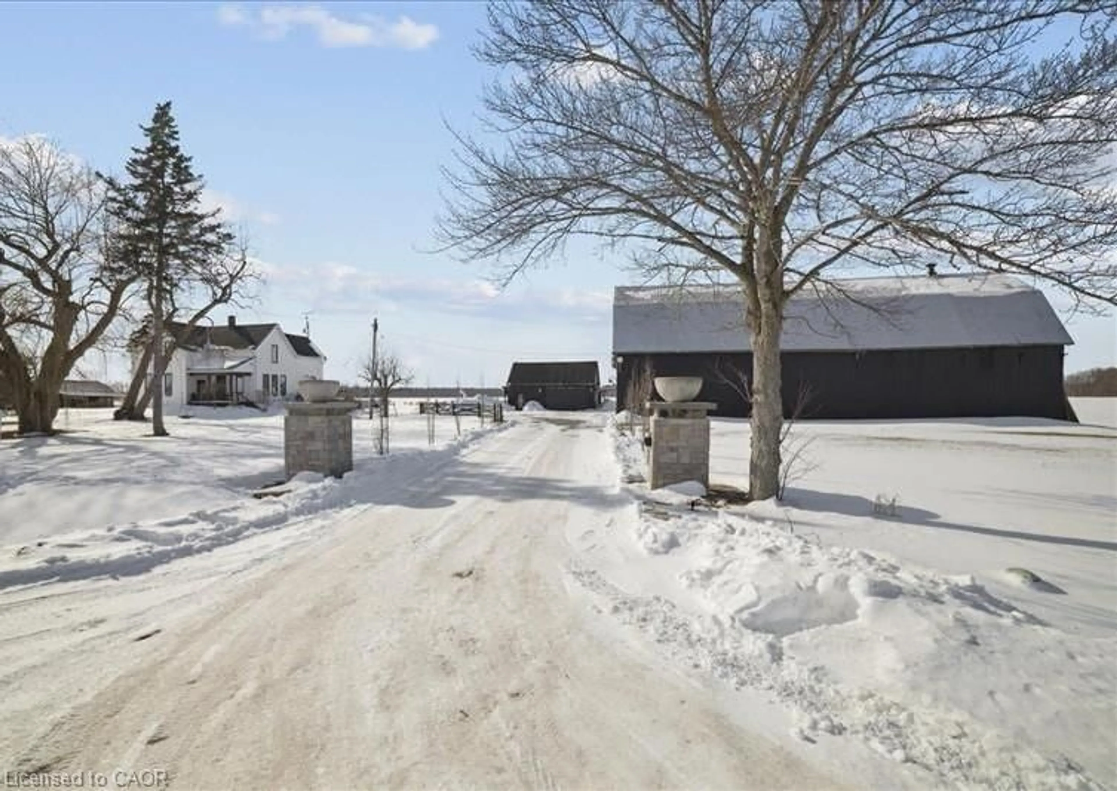 Unknown for 110 Cream St, Fenwick Ontario L0S 1C0