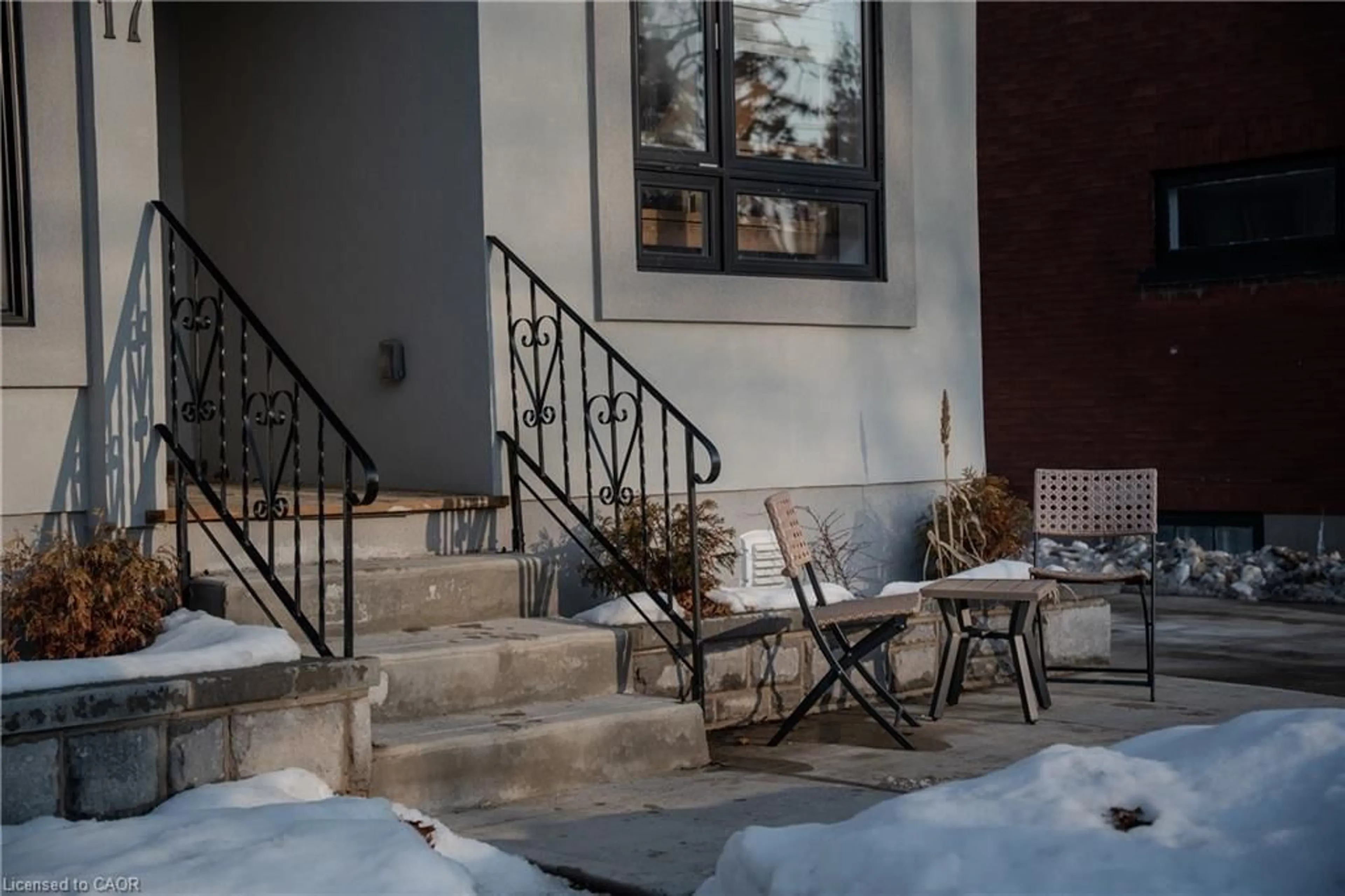 Unknown for 17 Haddington St, Cambridge Ontario N1R 3P8