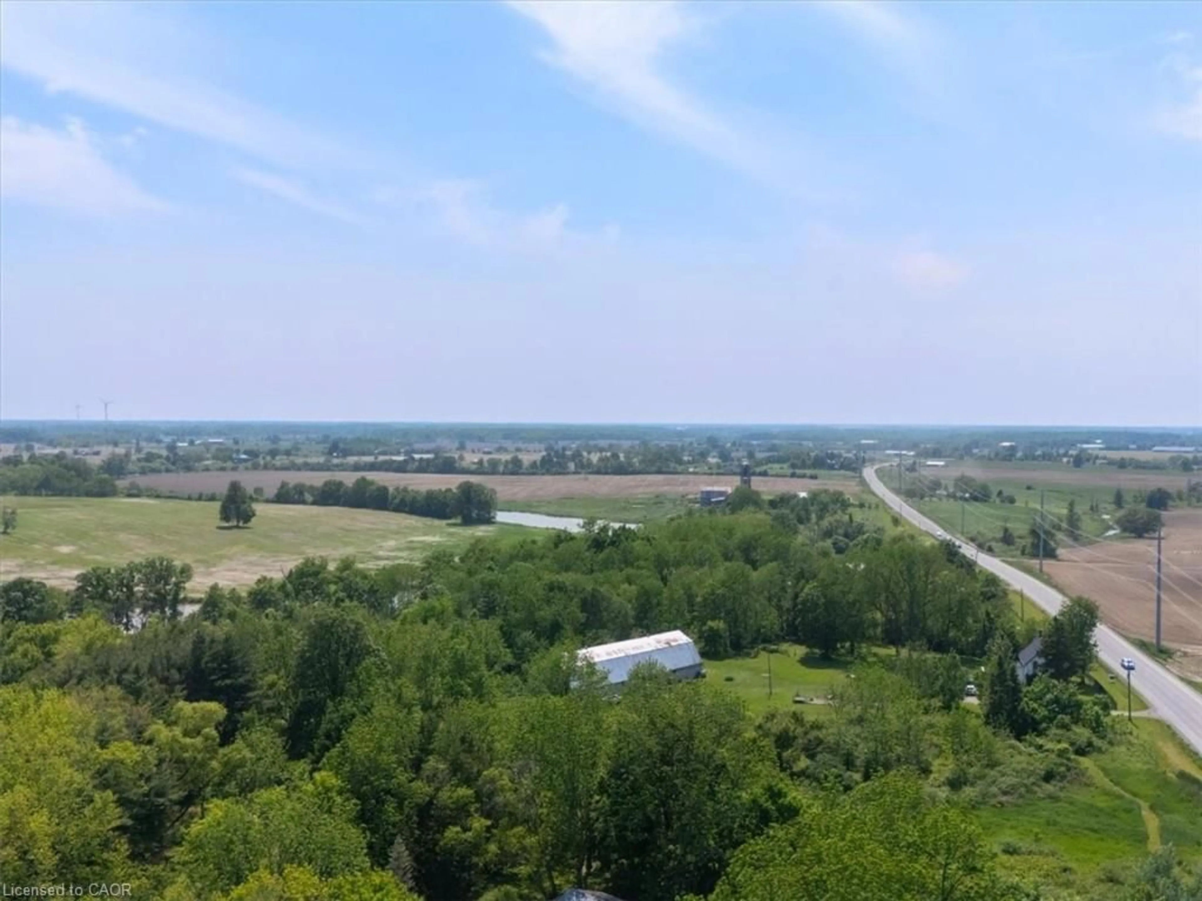 A pic from outside/outdoor area/front of a property/back of a property/a pic from drone, unknown for 5914 Canborough Rd, West Lincoln Ontario L0R 2J0
