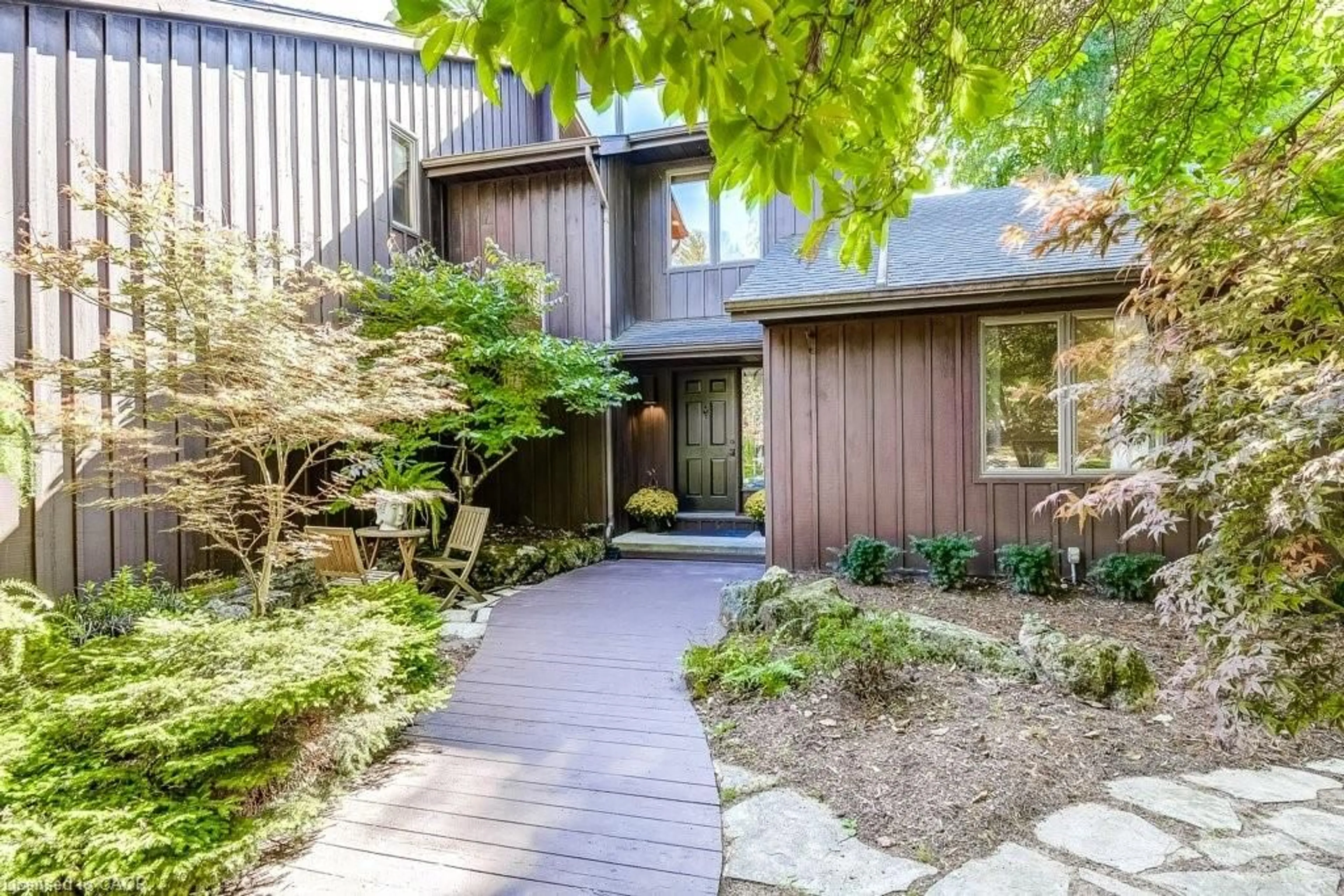 Unknown for 9 Foresthill Cres, Fonthill Ontario L0S 1E1